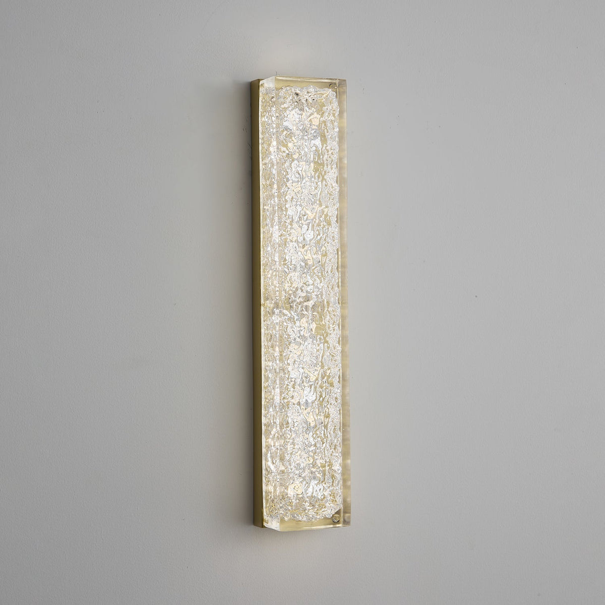 Mavi Prismatic Rectangle Resin Wall Lamp