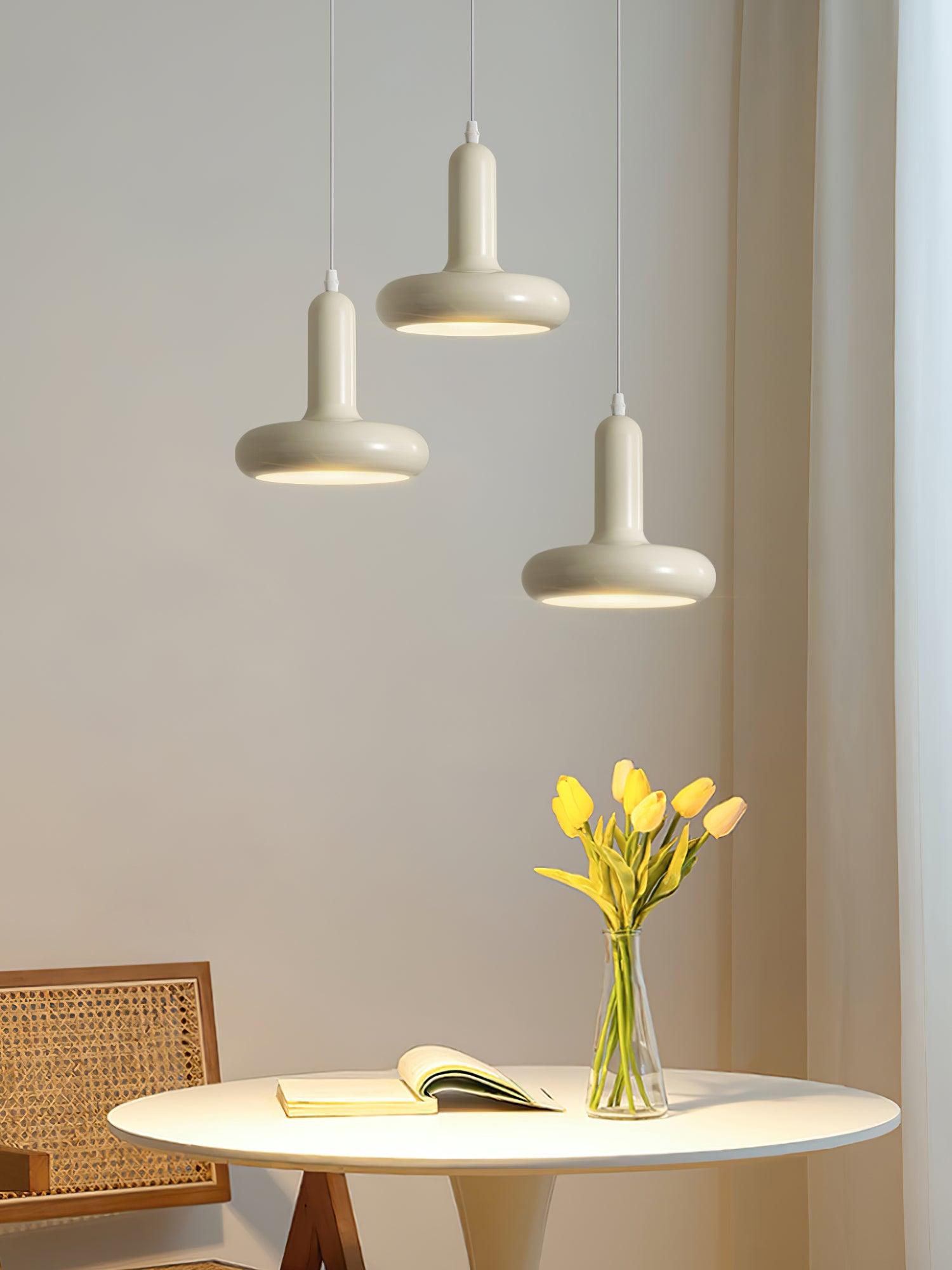 Lunaren Cozy Classic Pendant Light