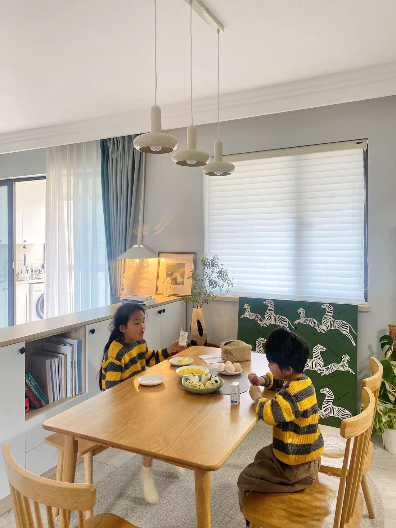 Lunaren Cozy Classic Pendant Light