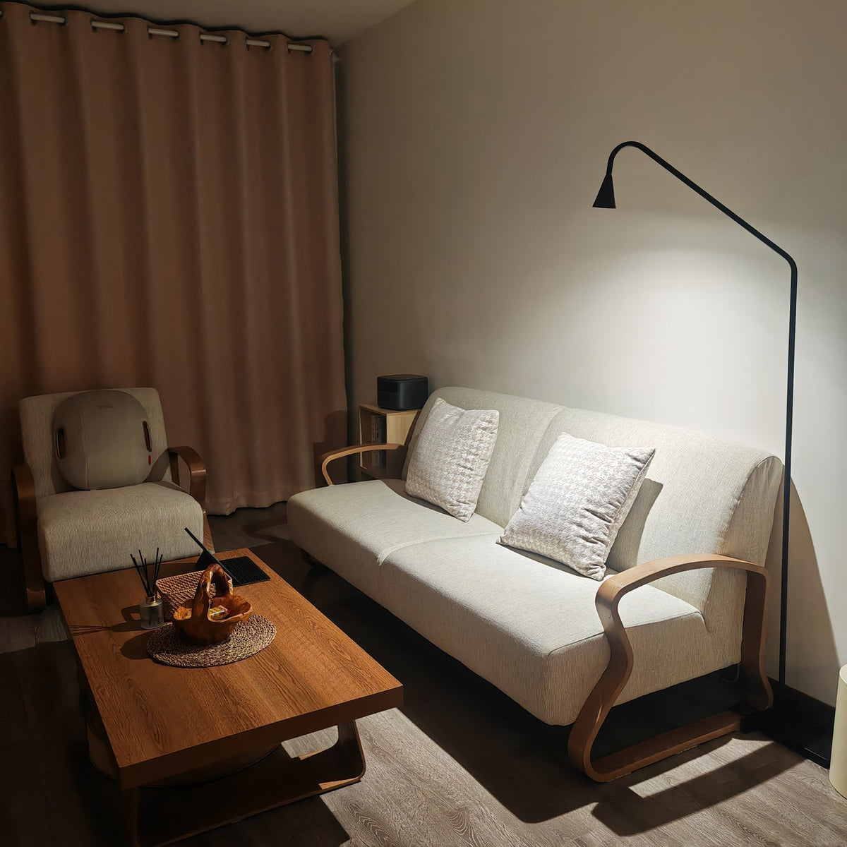 Arc Modern Gold Floor Lamp