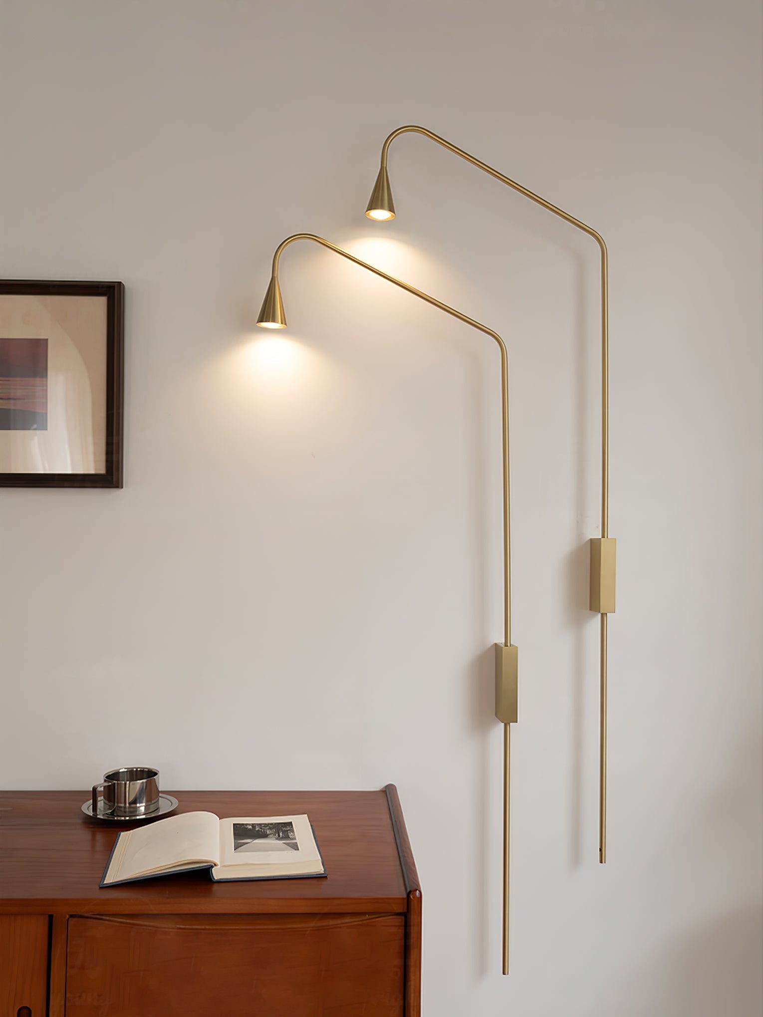 Vesolel Modern Minimalist Wall Lamp