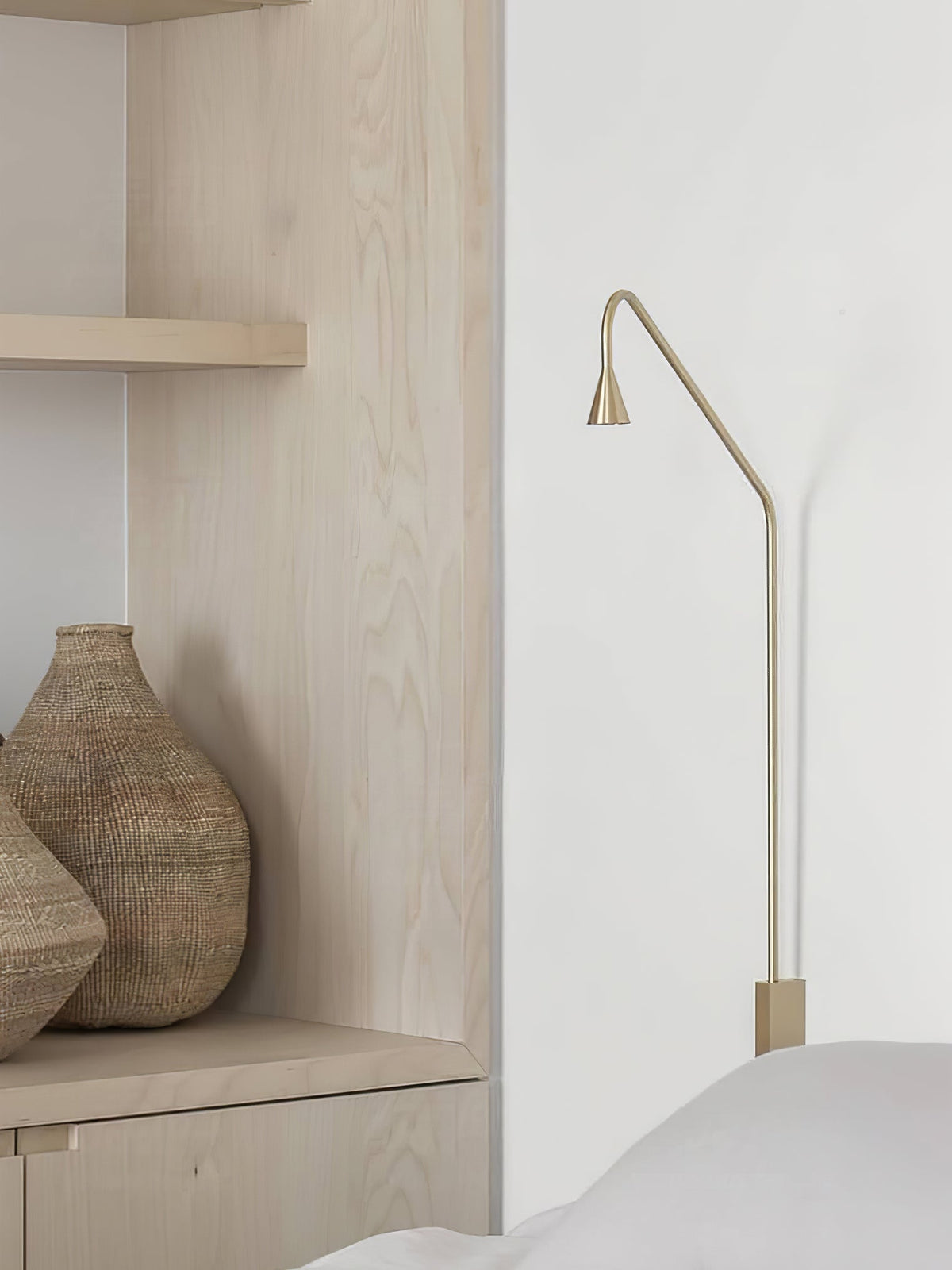 Vesolel Modern Minimalist Wall Lamp