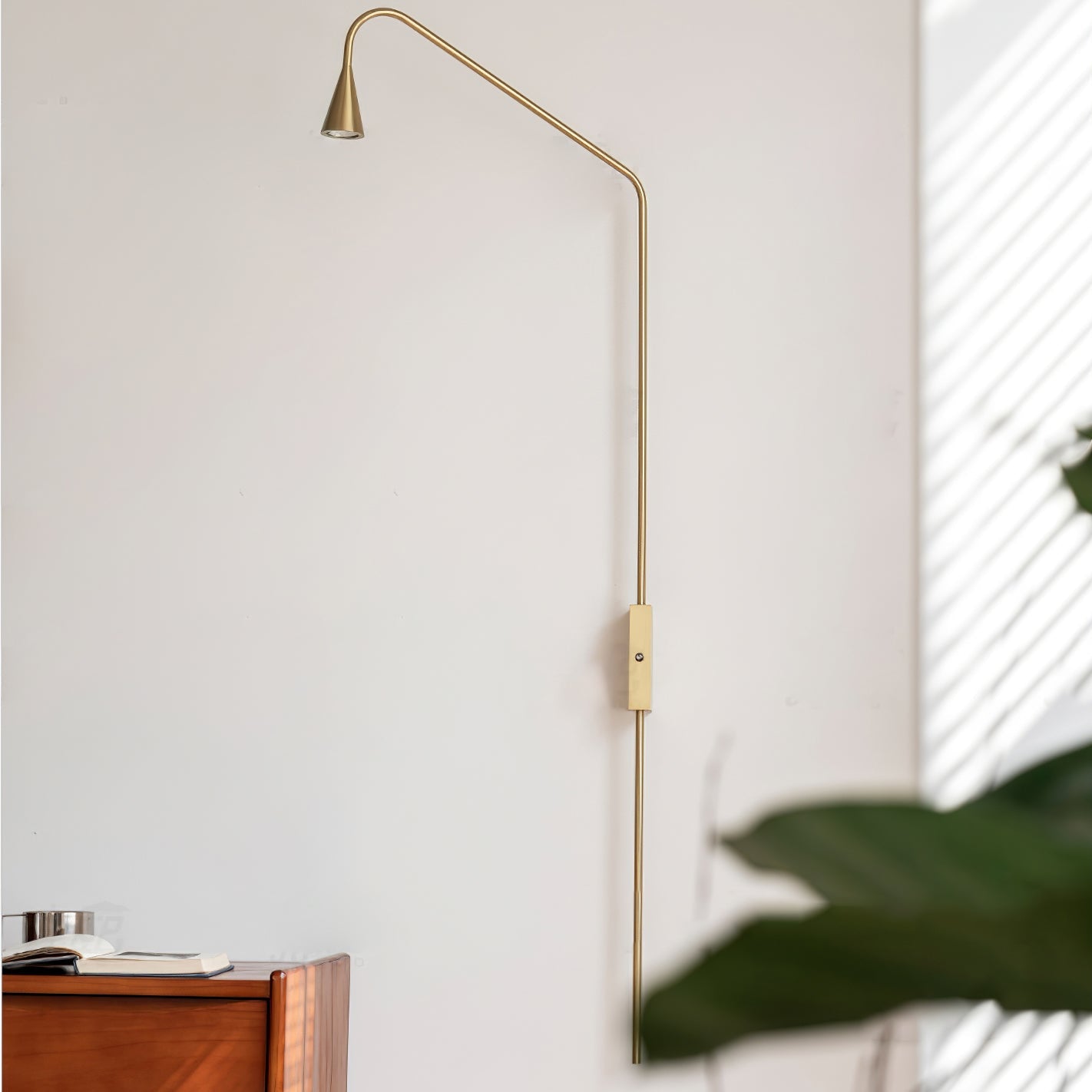 Vesolel Modern Minimalist Wall Lamp