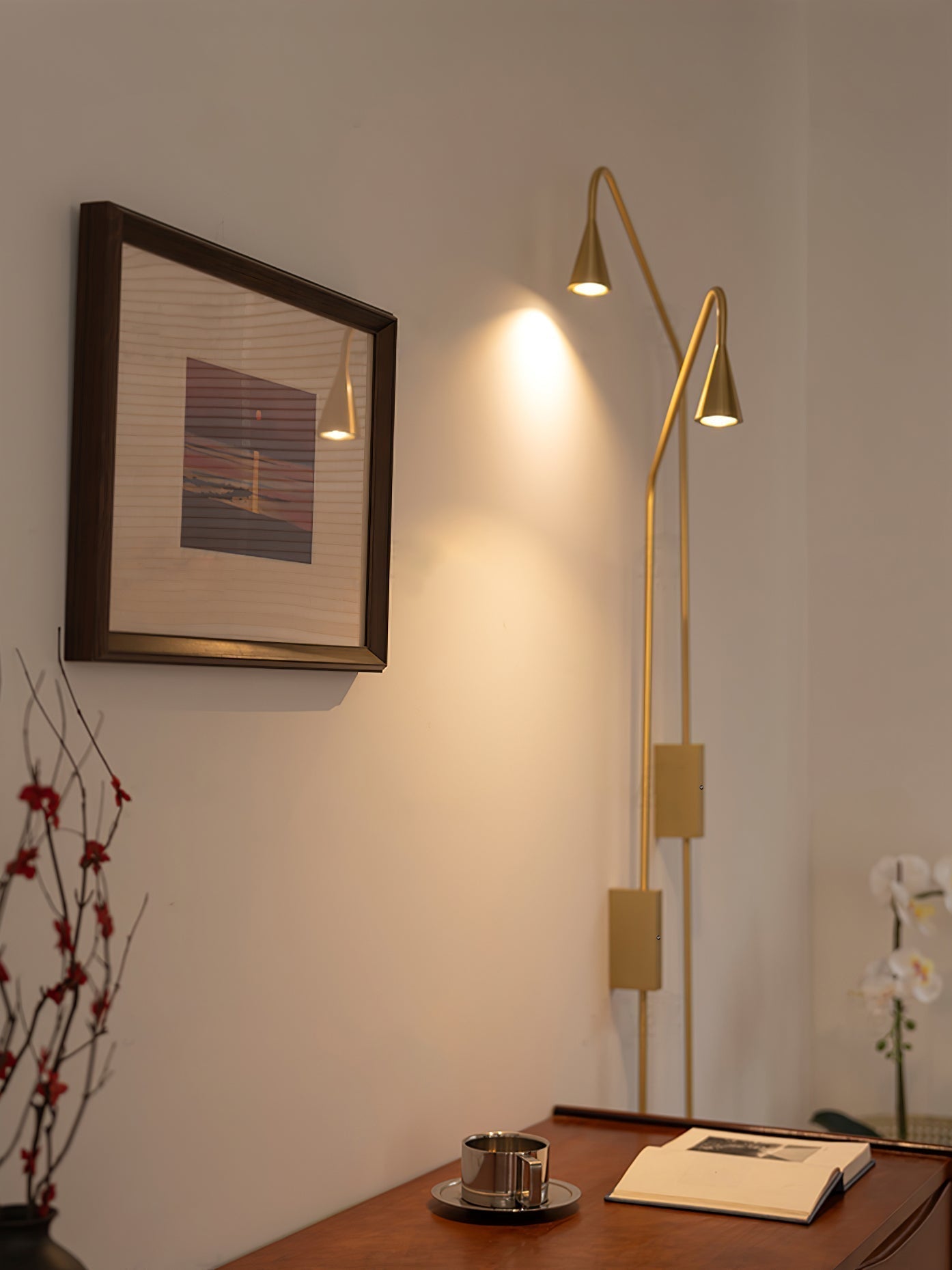 Vesolel Modern Minimalist Wall Lamp