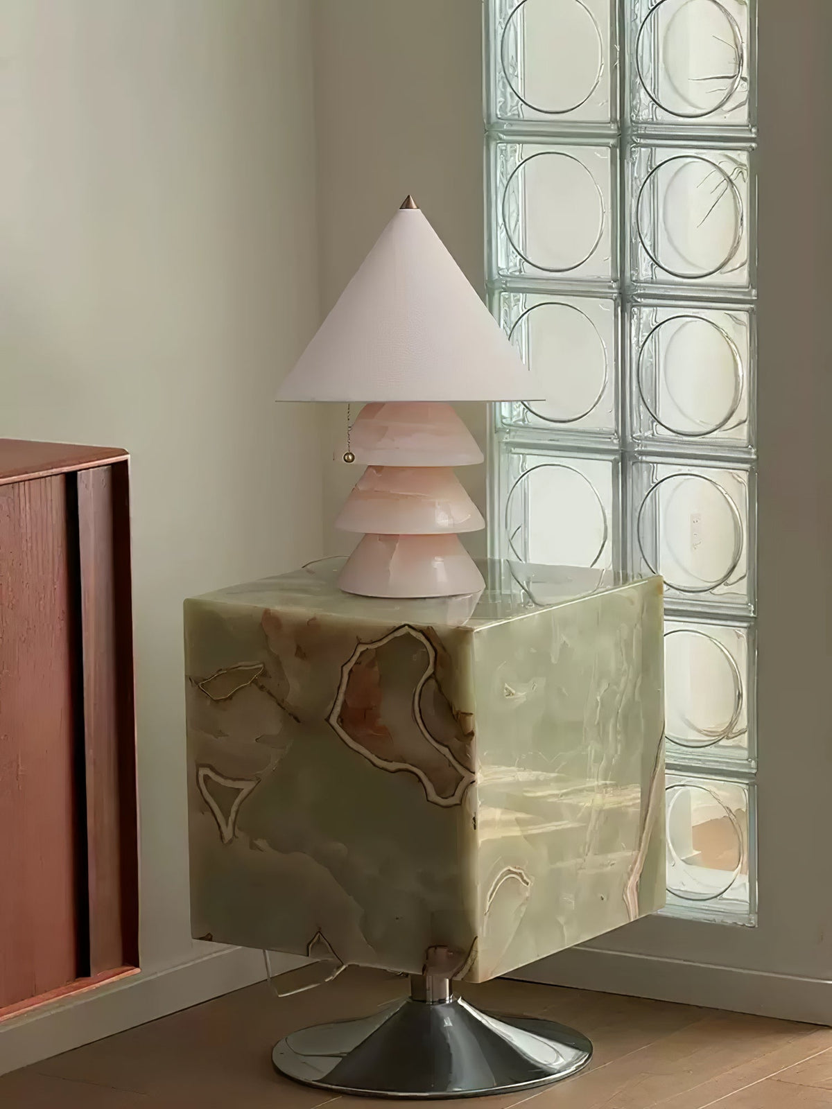 Pyramid Retro Marble Table Lamp