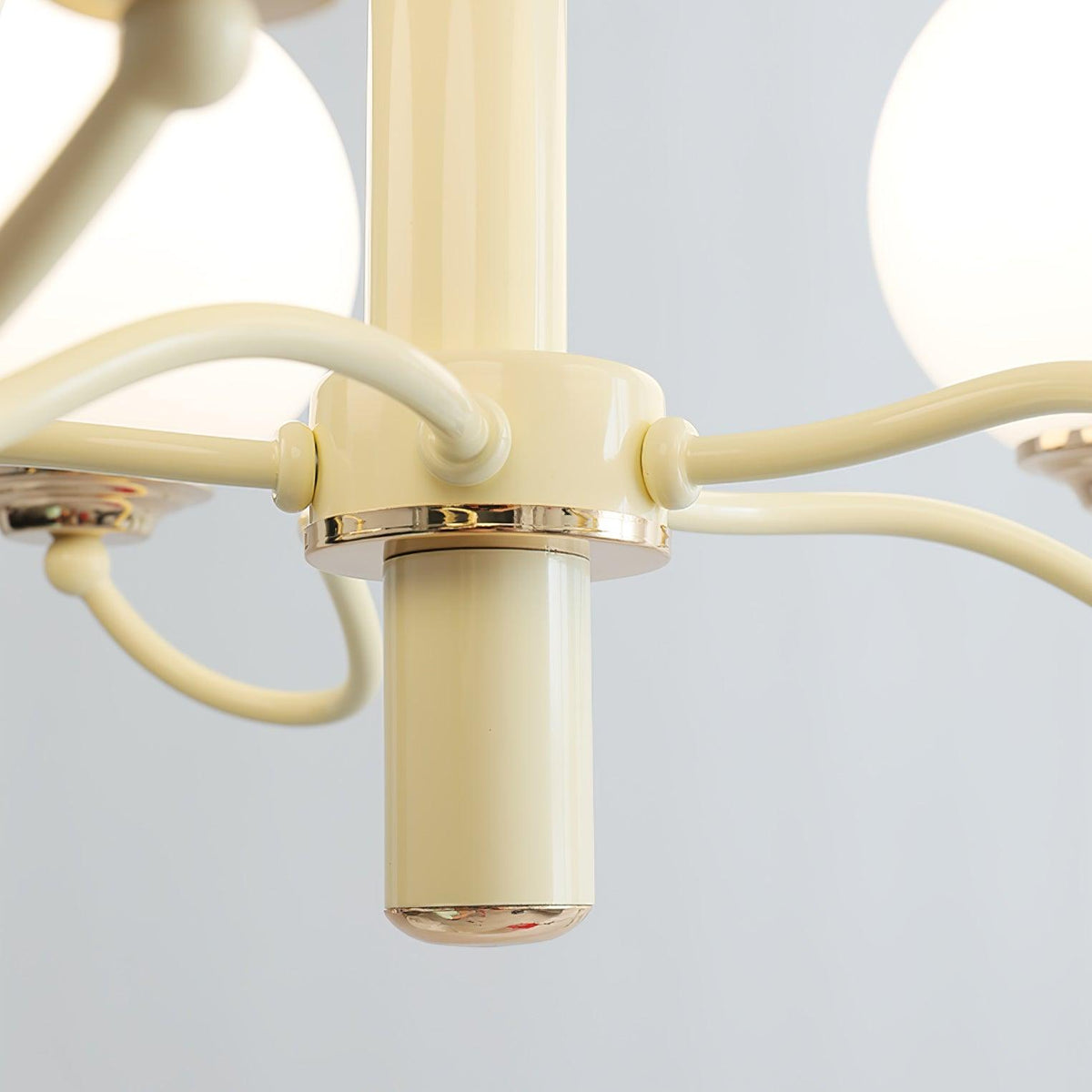 Seleora Chandelier Radiant Globe