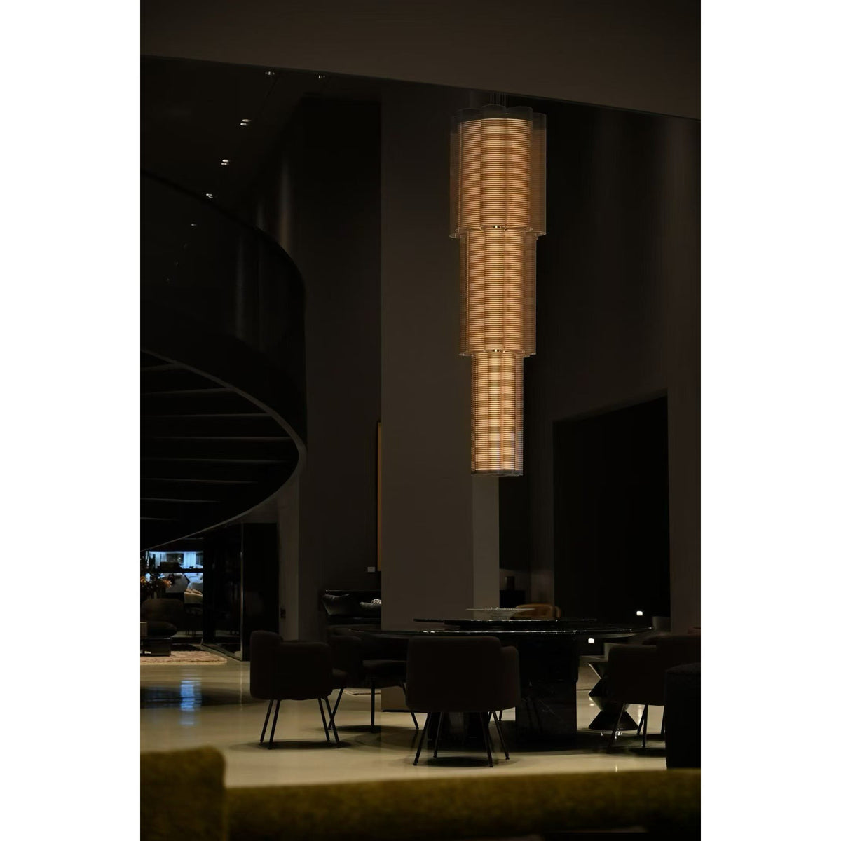 Vespara Chandelier