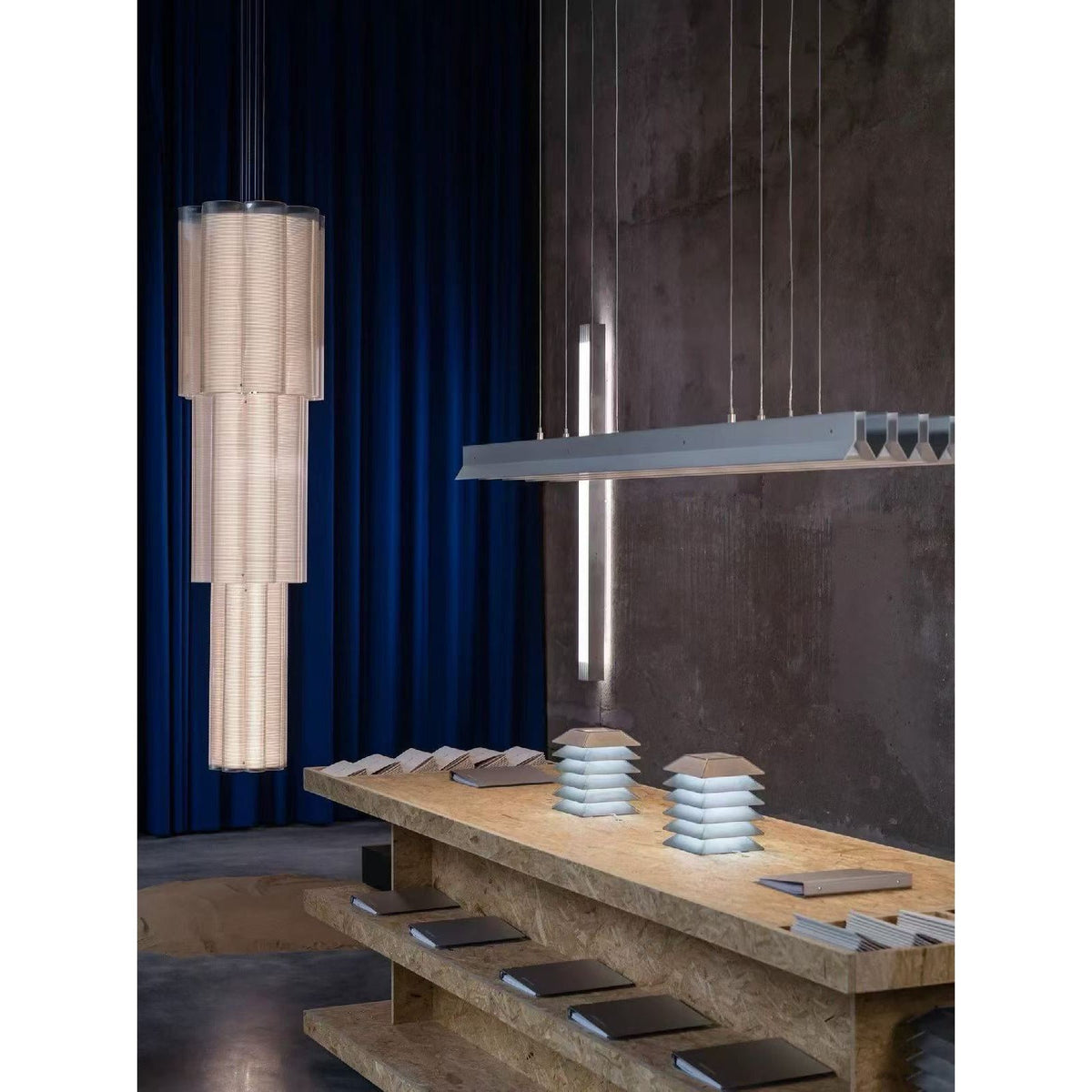 Vespara Chandelier