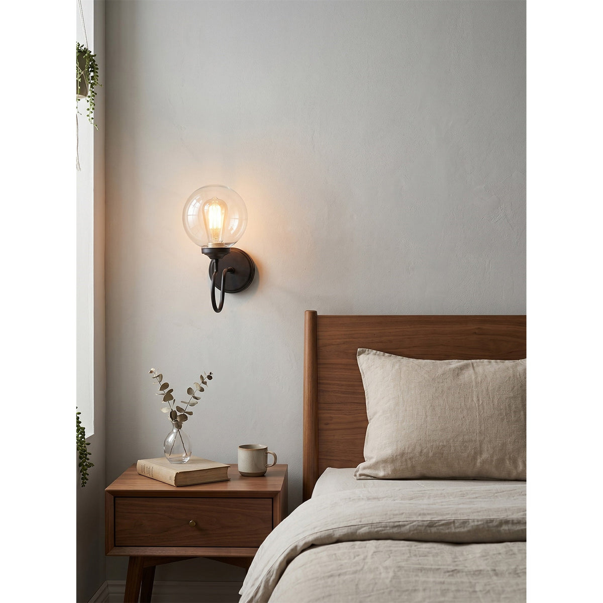 Corael Lume Wall Sconce