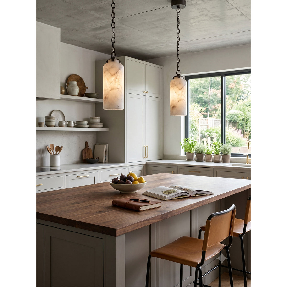 Olivaren Pendant Light
