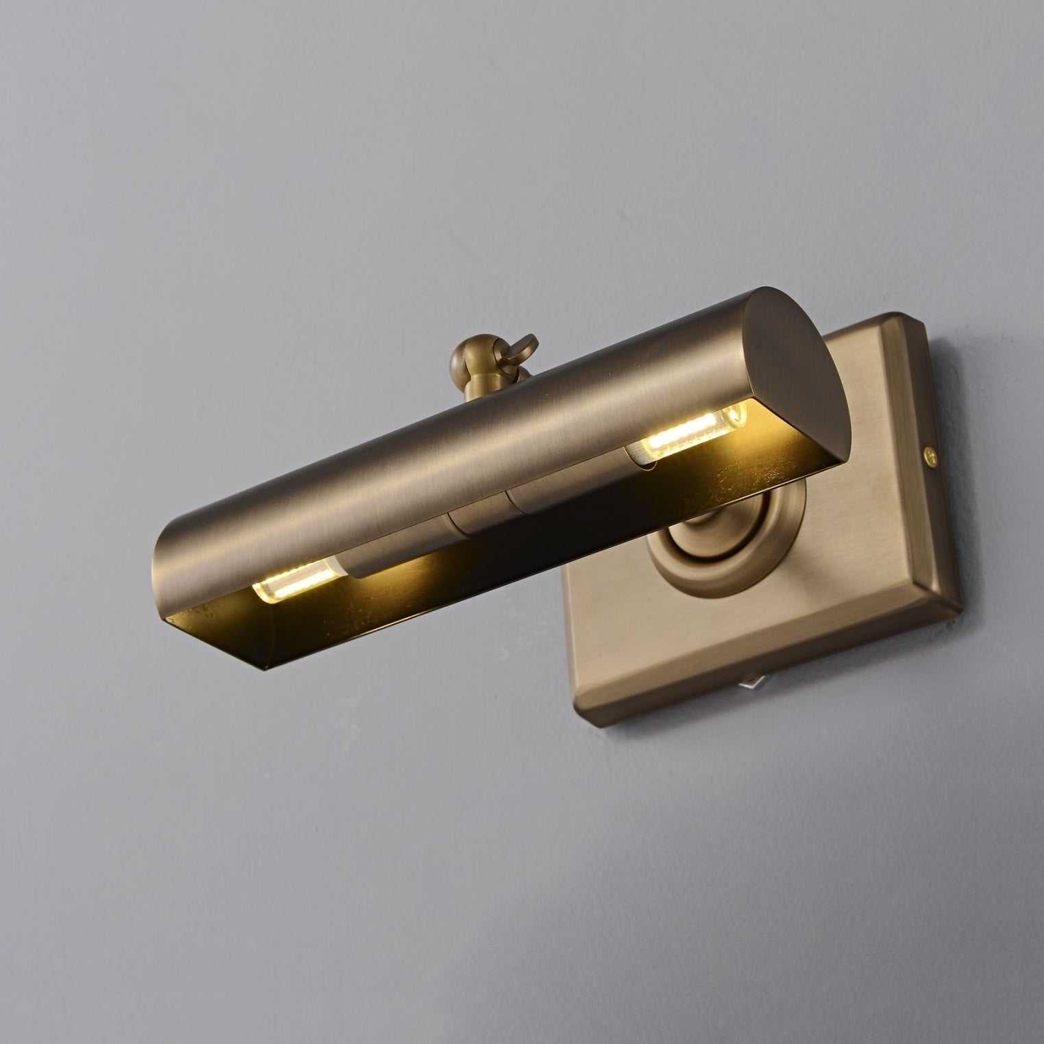 Marquessia Steamer Wall Sconce