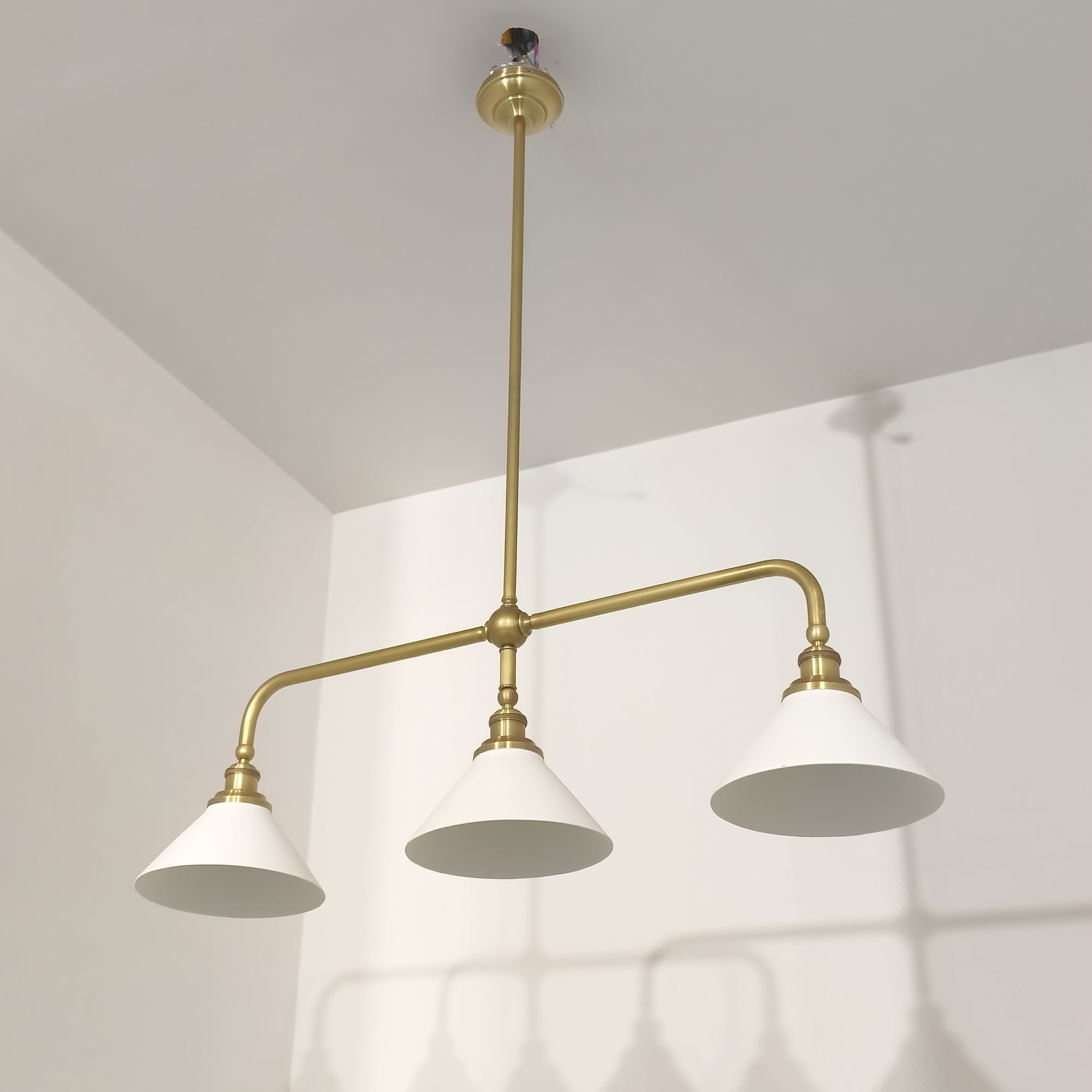 Oriivaria Brass Elegance Chandelier 3 Heads