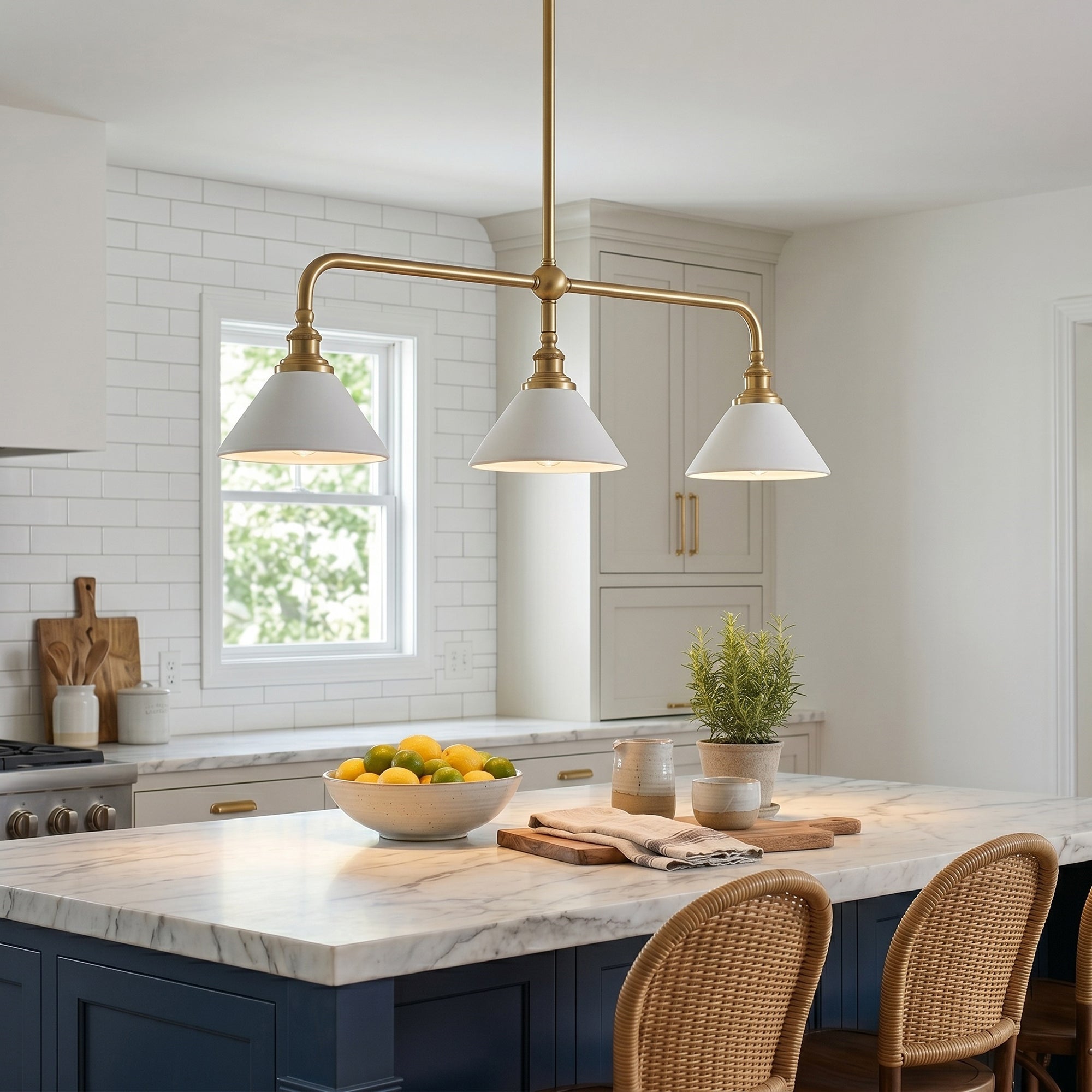 Oriivaria Brass Elegance Chandelier 3 Heads