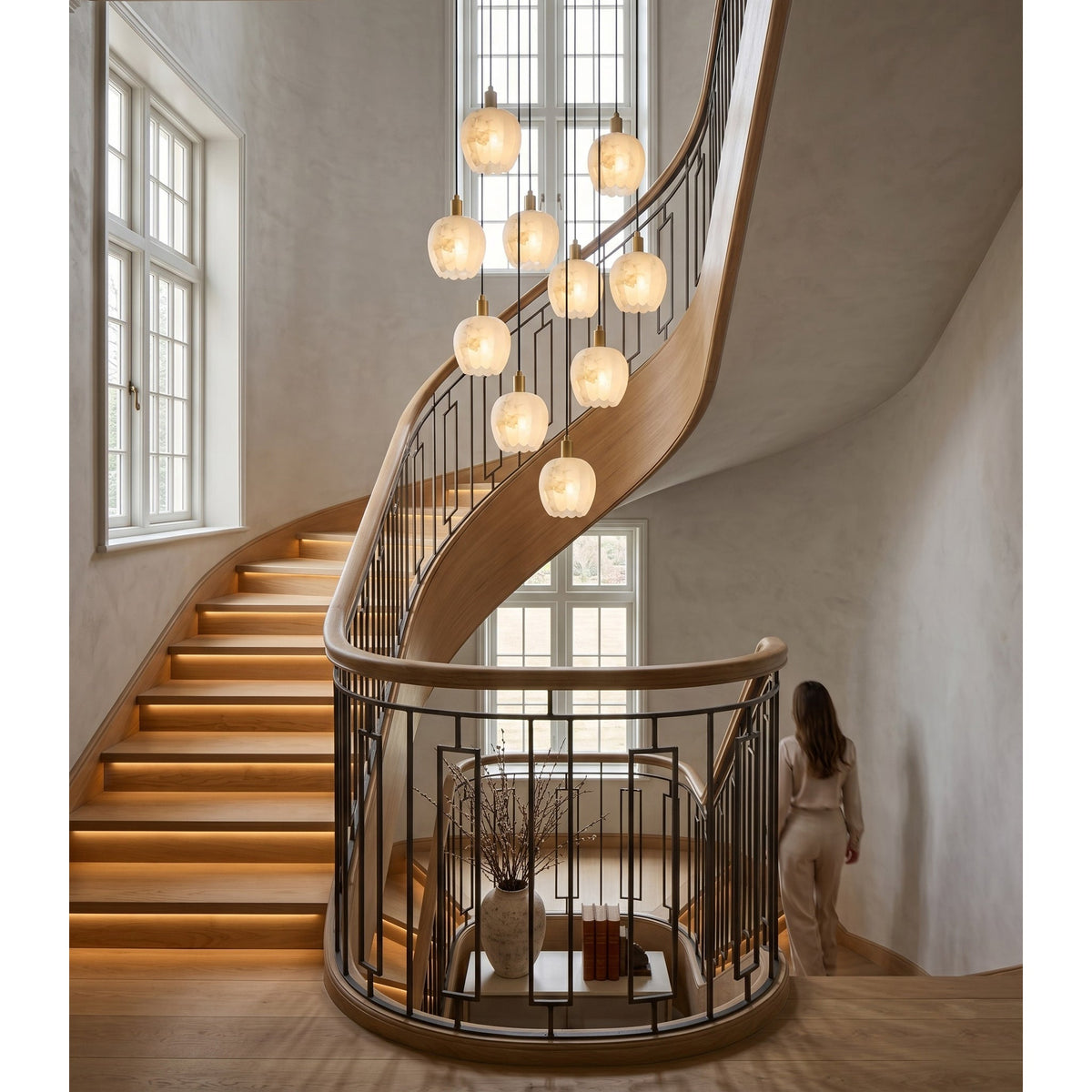 Orelivissa Chandelier