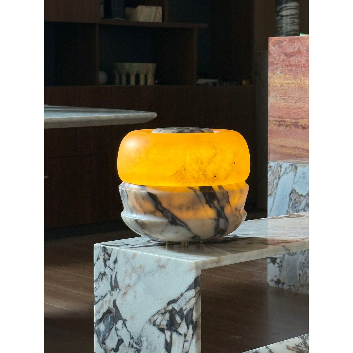 Soriviella Table Lamp