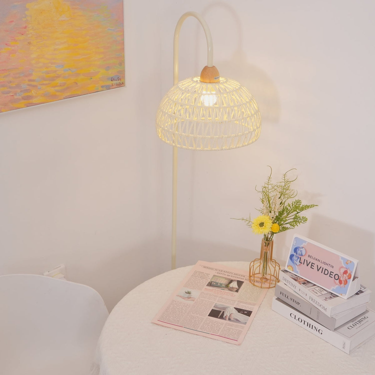 Tor Minimalist Floor Lamp