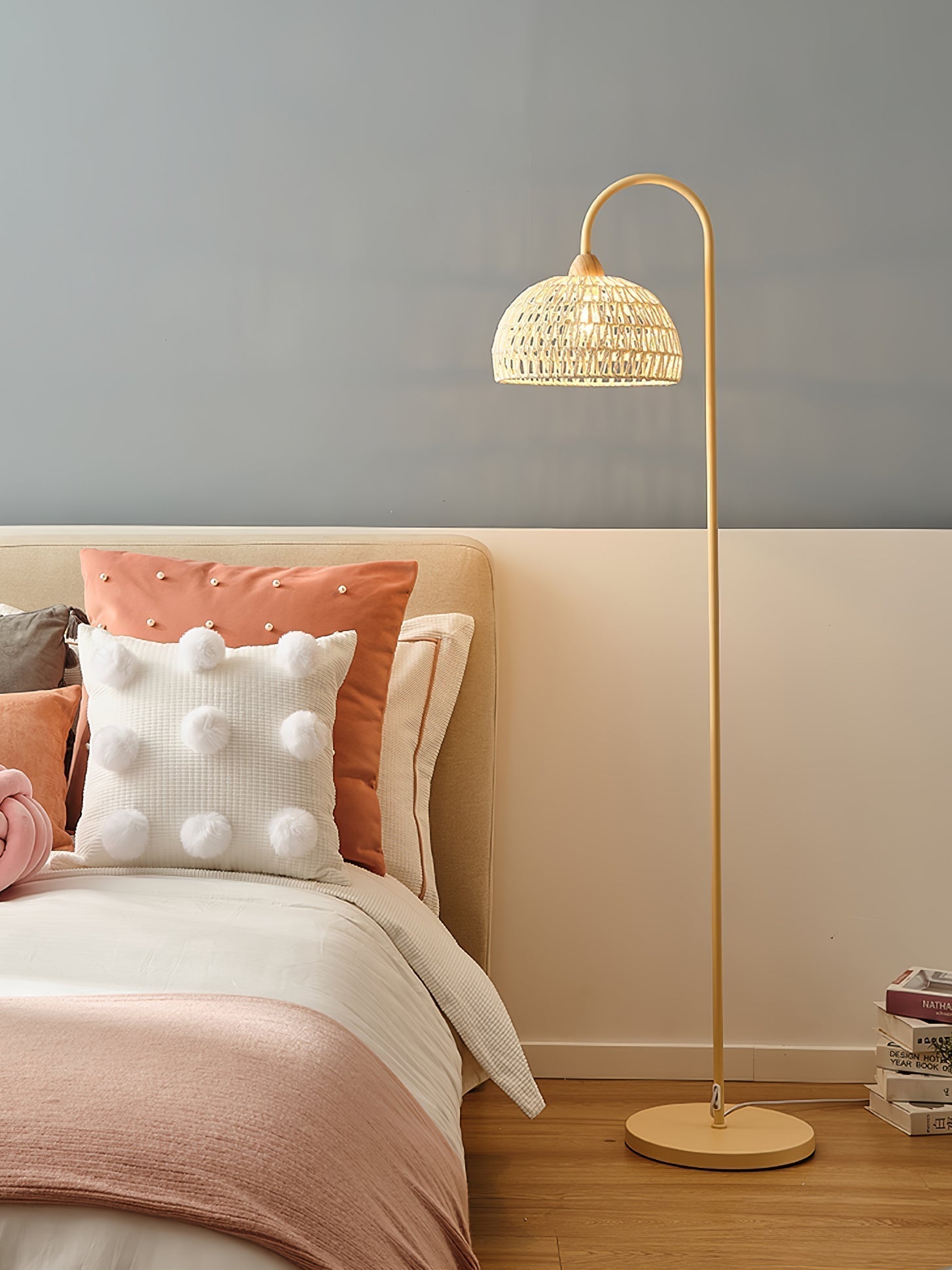 Tor Minimalist Floor Lamp