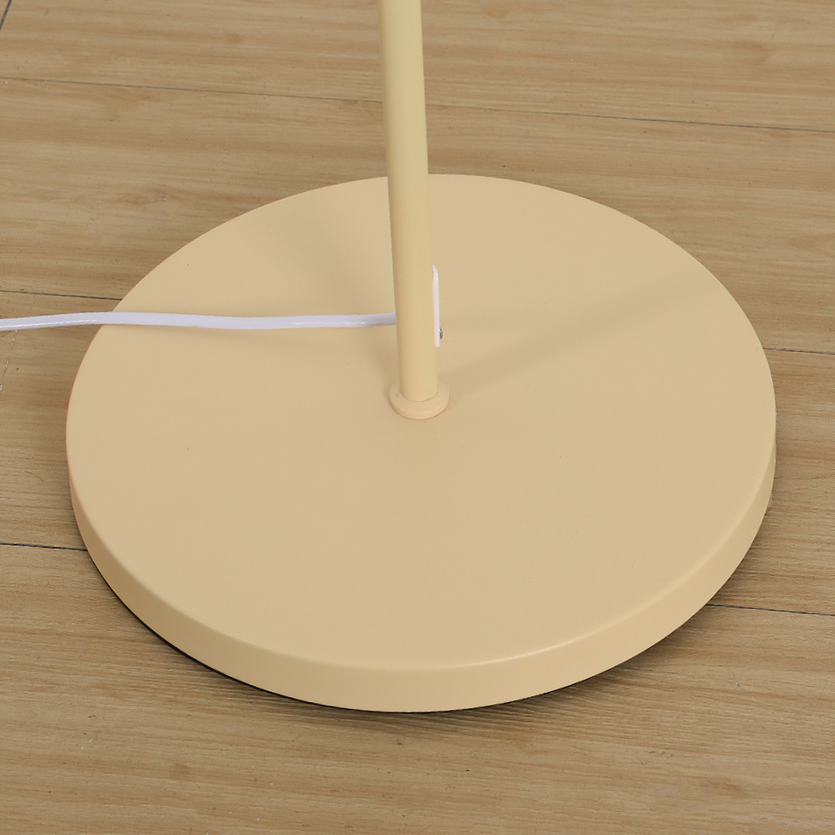 Tor Minimalist Floor Lamp