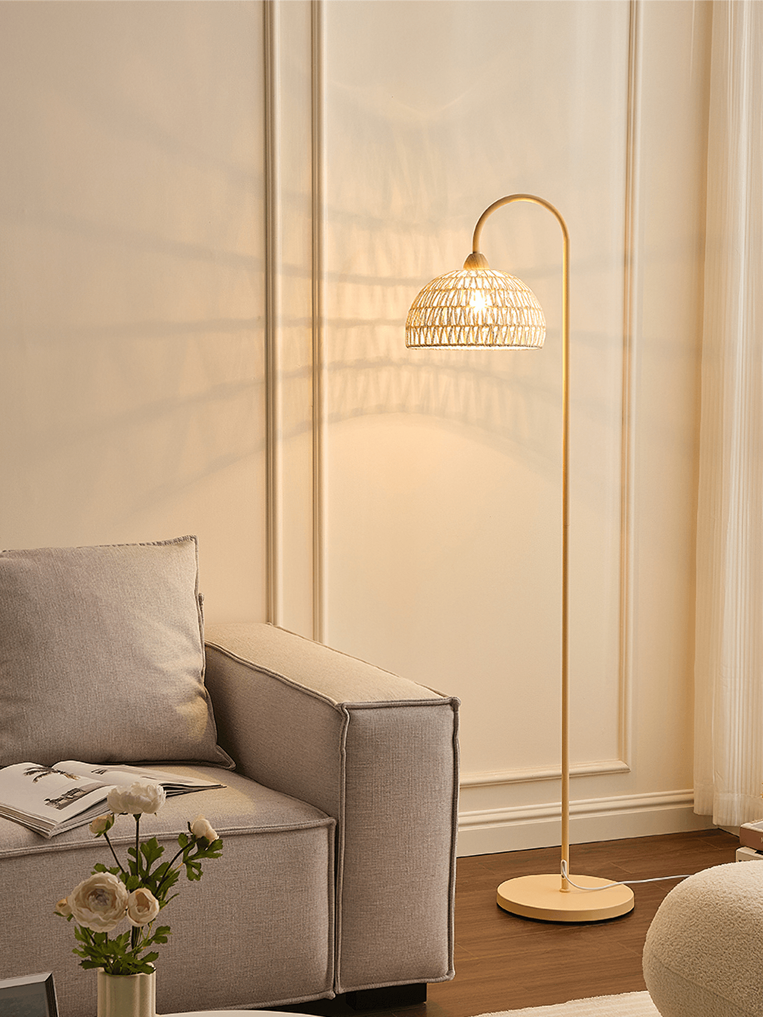 Tor Minimalist Floor Lamp