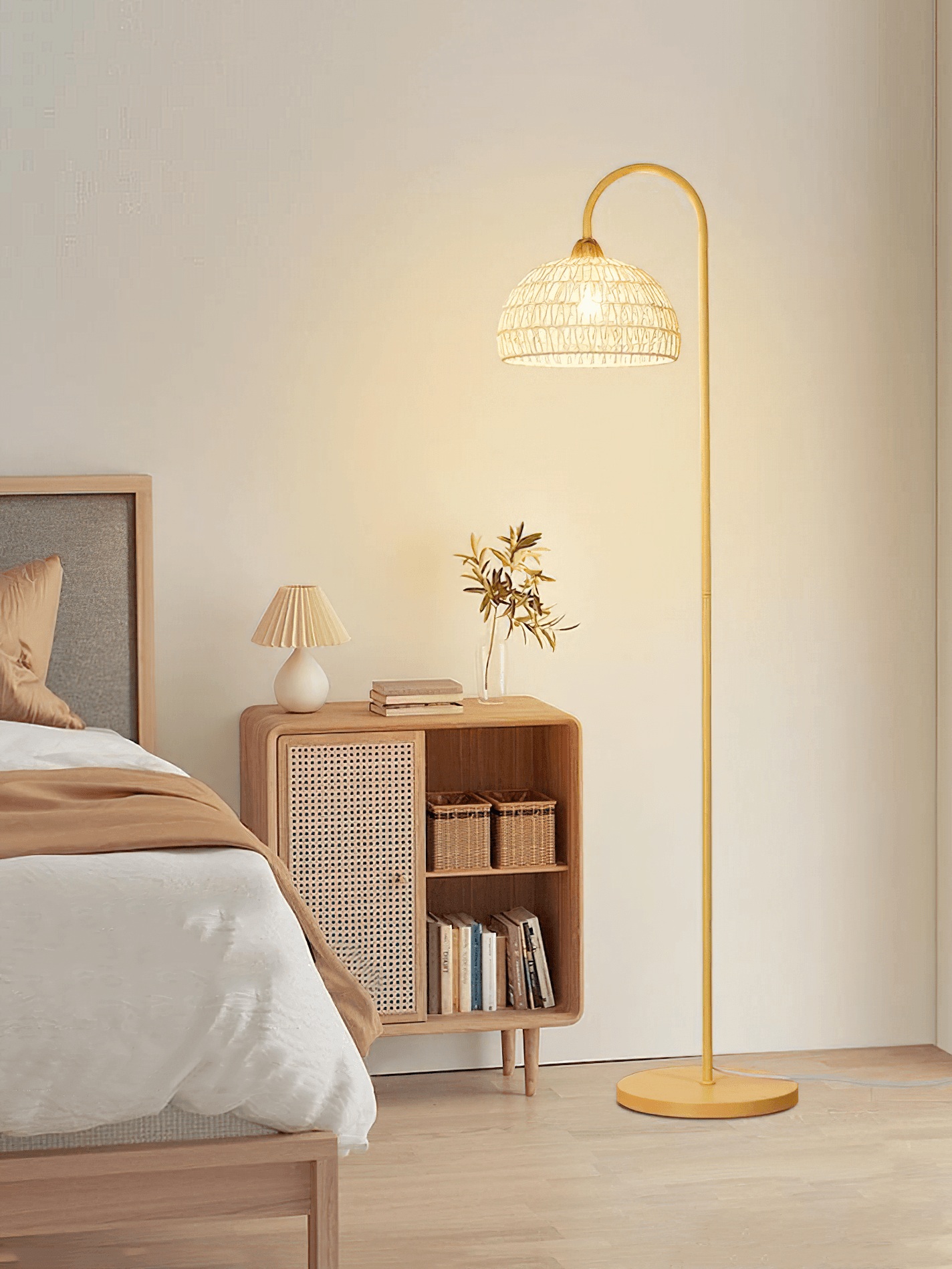 Tor Minimalist Floor Lamp