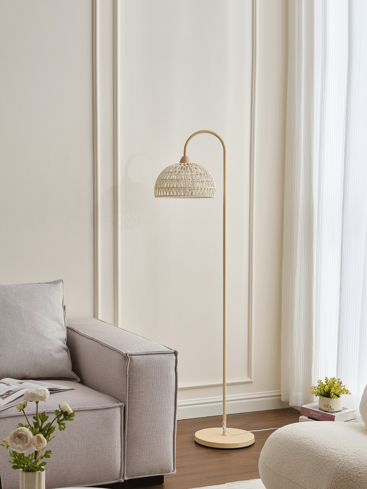 Tor Minimalist Floor Lamp