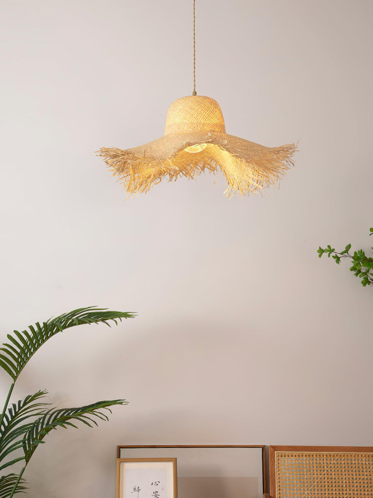 Vocan Rattan Vintage Pendant Light