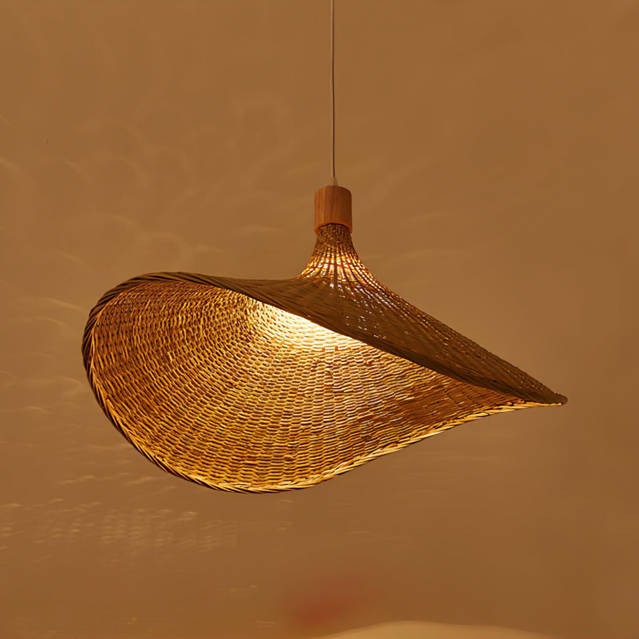 Marona Rattan Vintage Pendant Light - Neutral Decor
