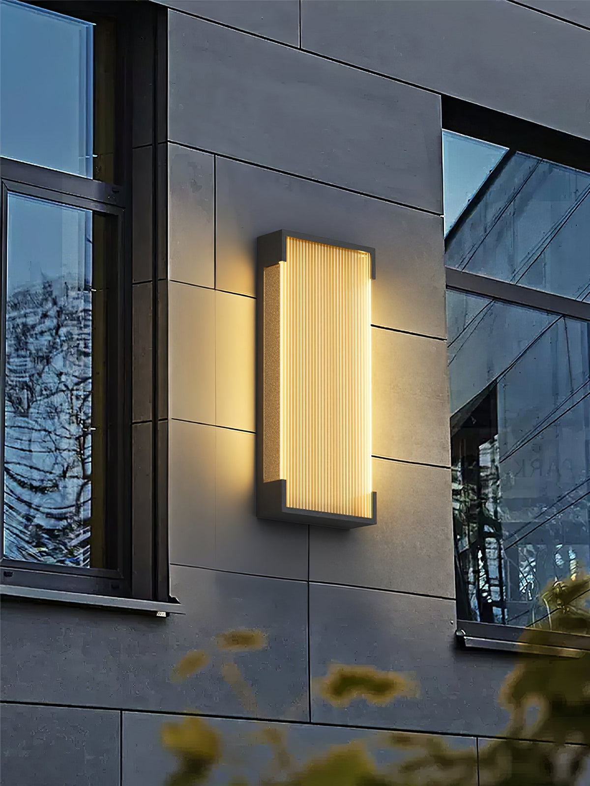 Elraearis Unique Rectangular Outdoor Wall Light
