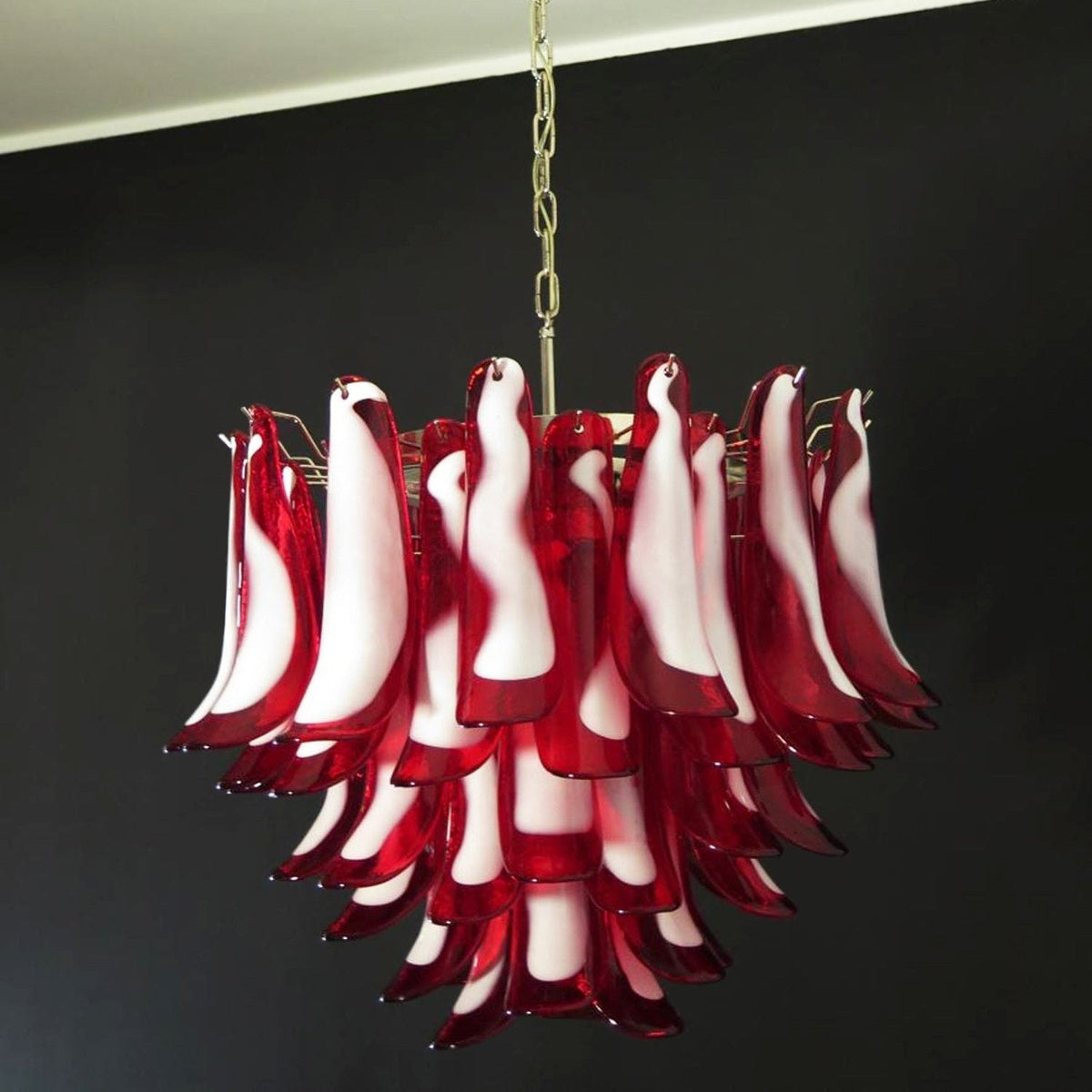 Teriaiel Chandelier Red Murano Petals