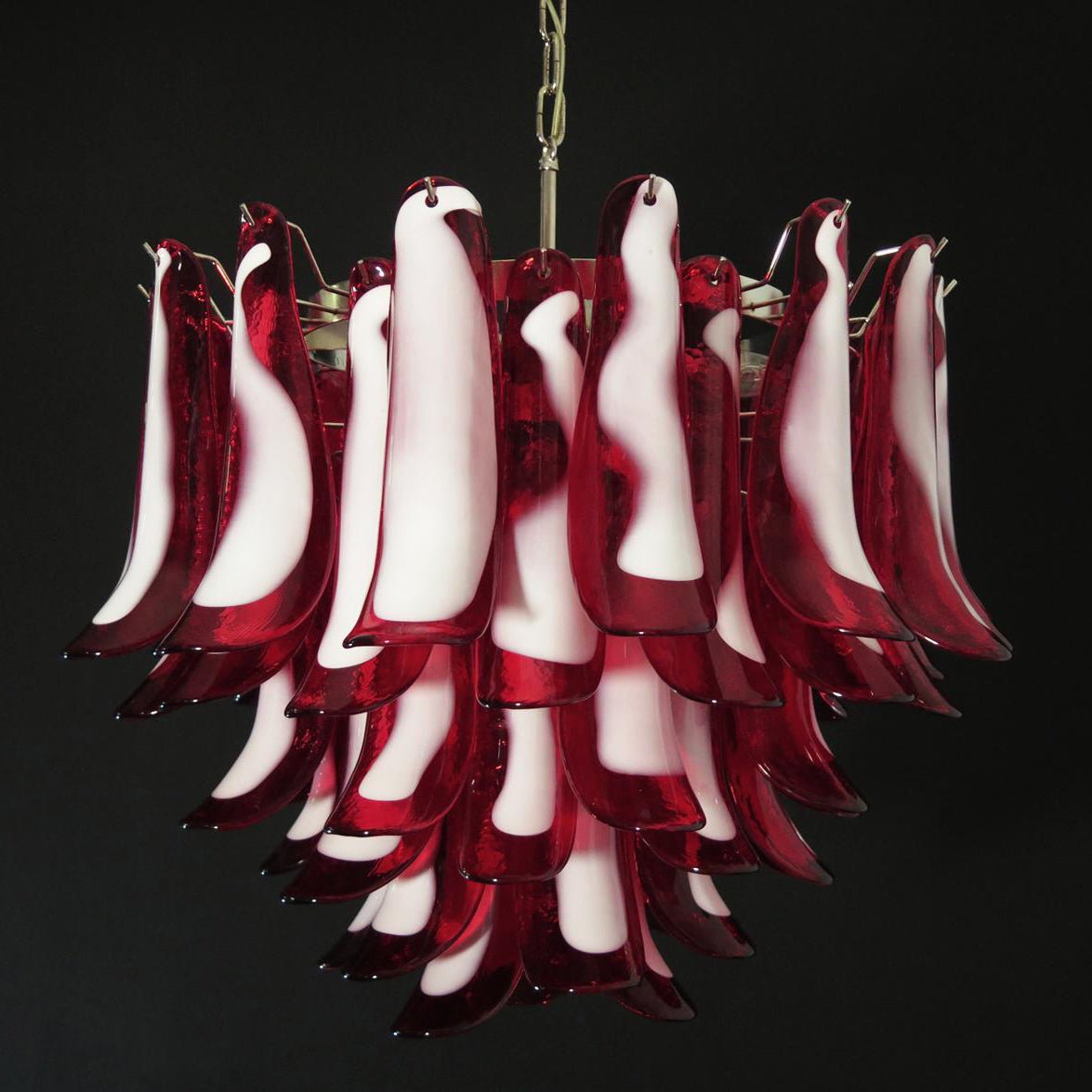 Teriaiel Chandelier Red Murano Petals