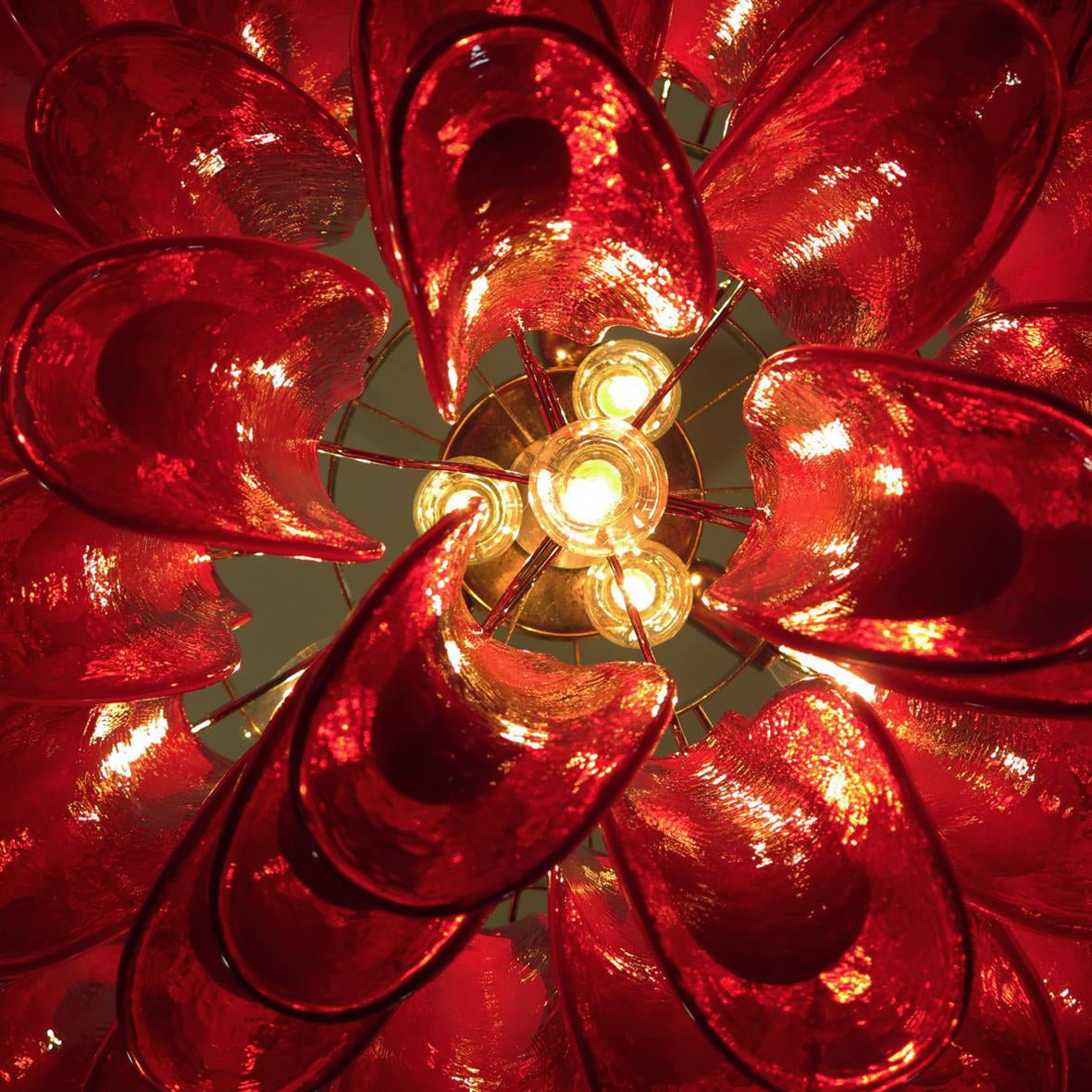 Teriaiel Chandelier Red Murano Petals