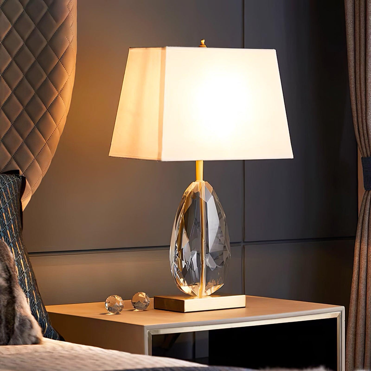 Ulliryre Luxe Crystal Desk Lamp
