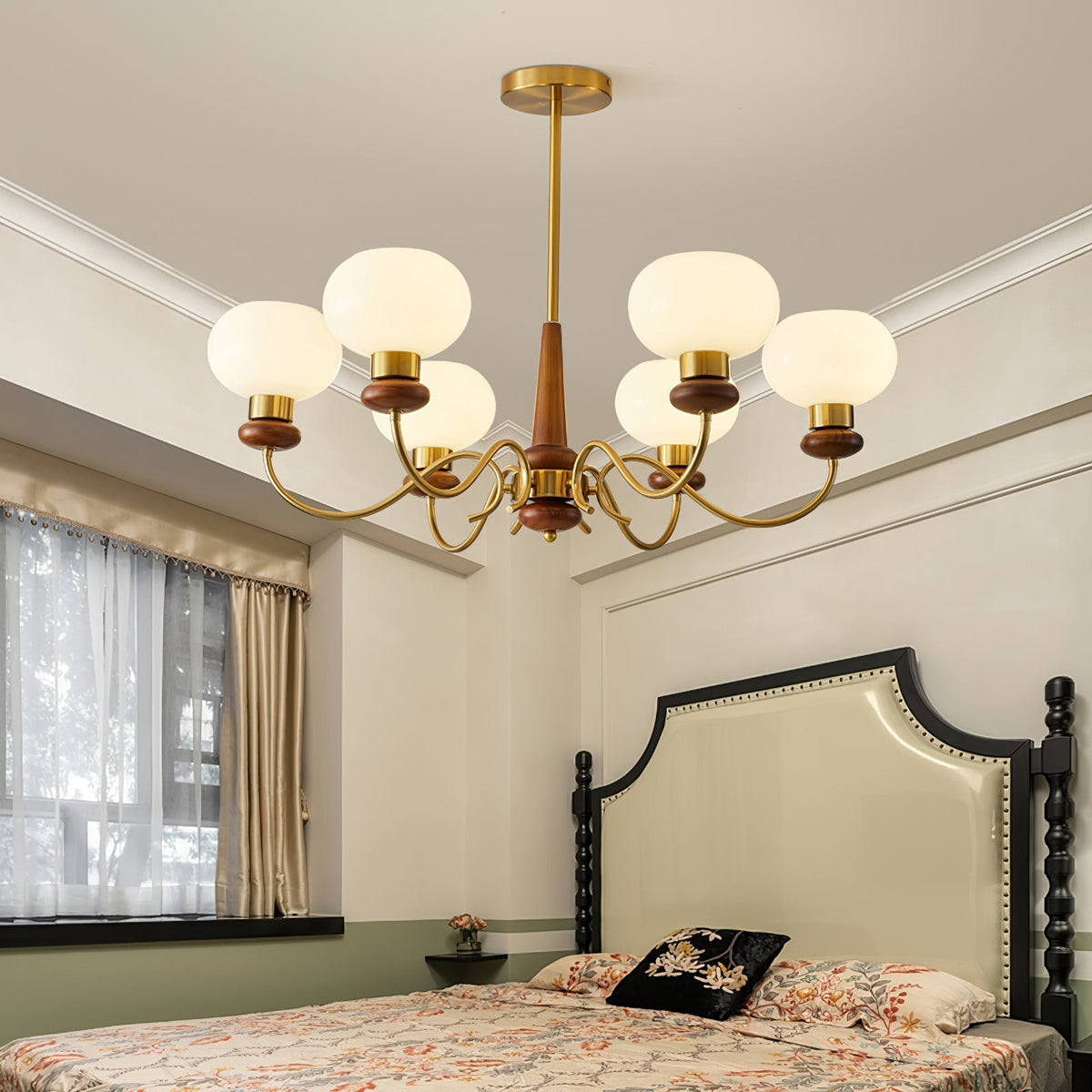 Riniena Chandelier Brass Wood Globe Classic