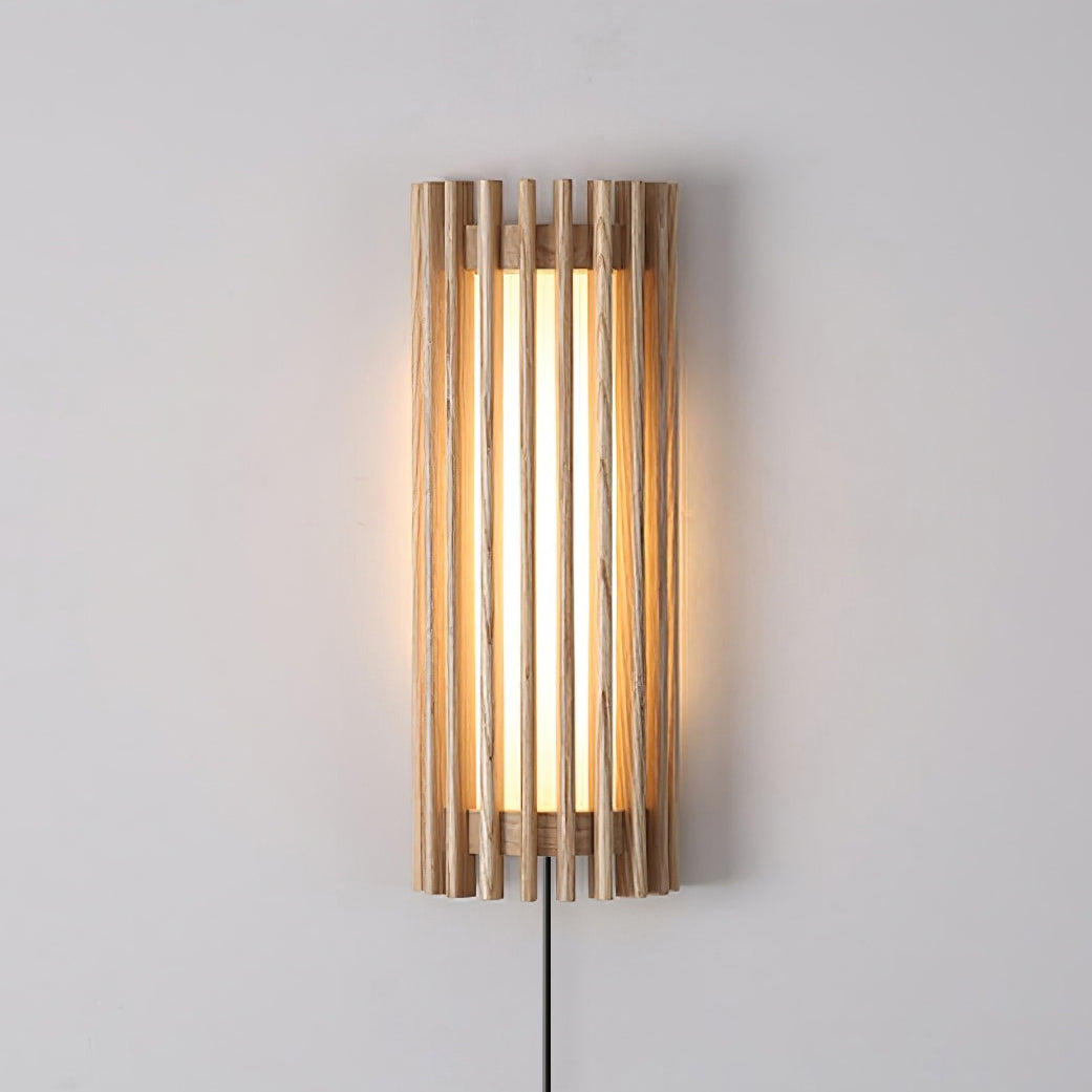 Veyno Wooden Slatted Wall Lamp - Neutral Decor