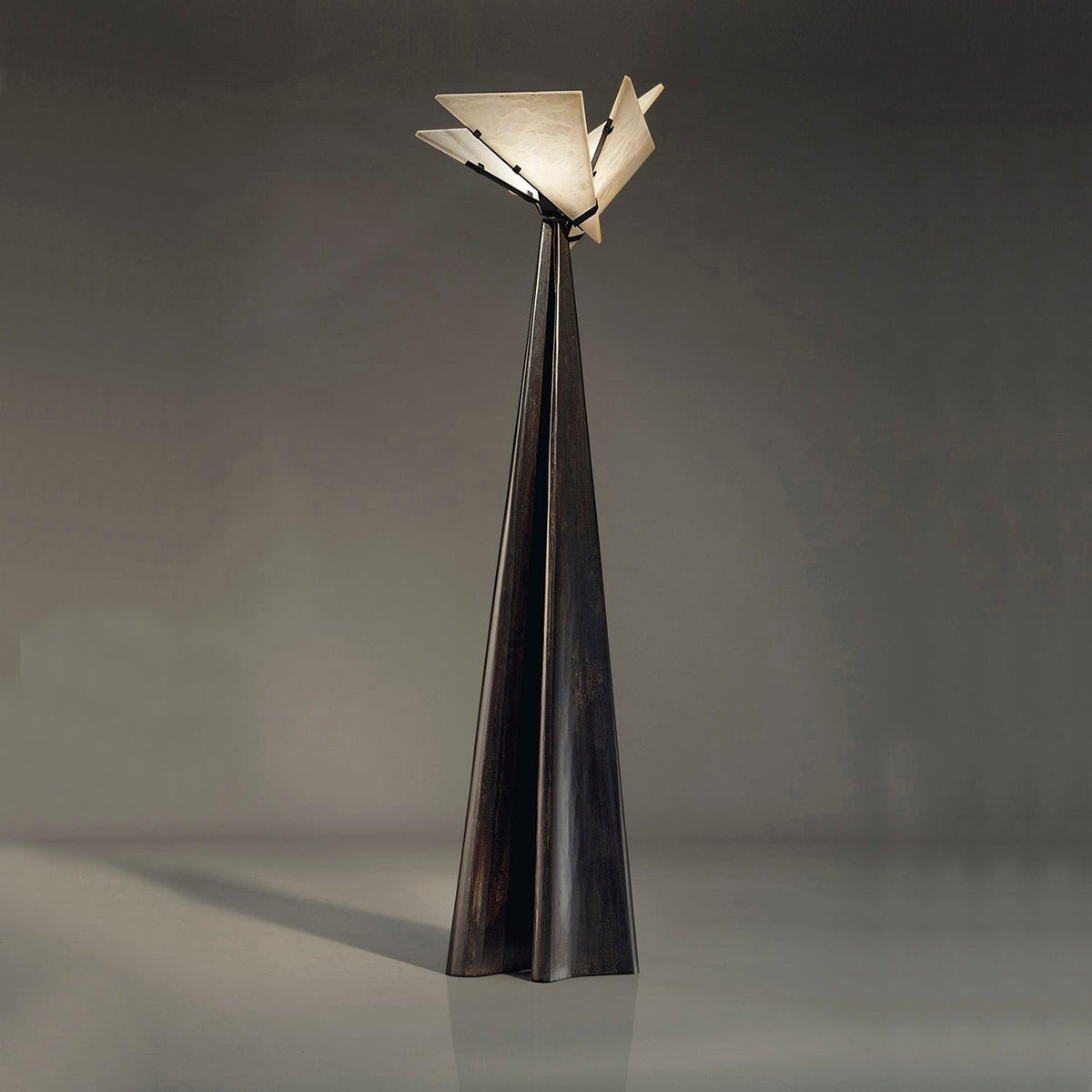 Baelis Minimalist Floor Lamp
