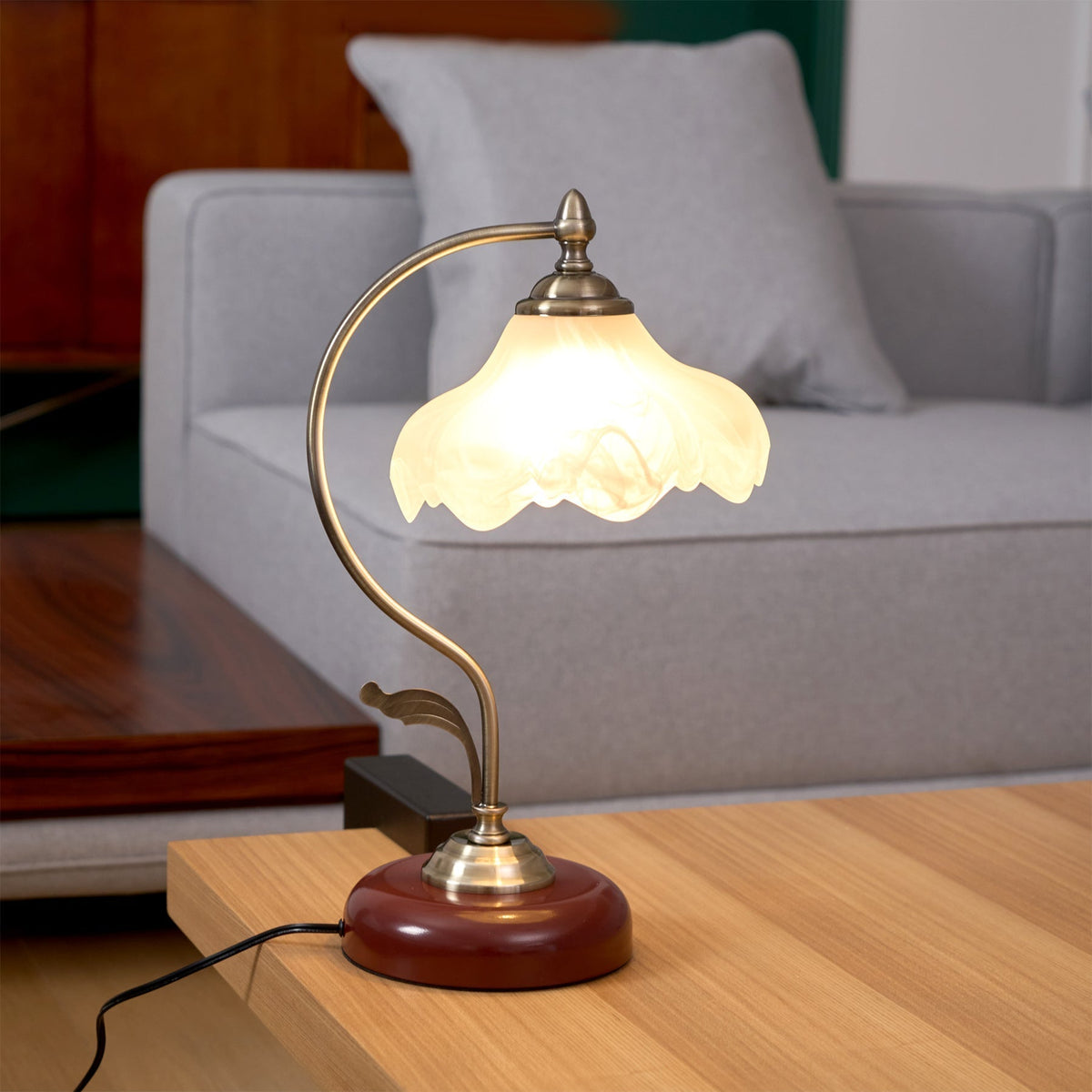 Velivise Retro Flower Table Lamp