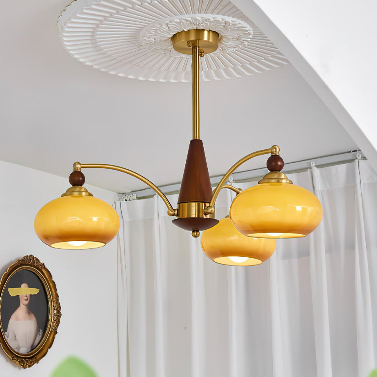 Vevely Pendant Lamp Retro Yellow Glass Brass