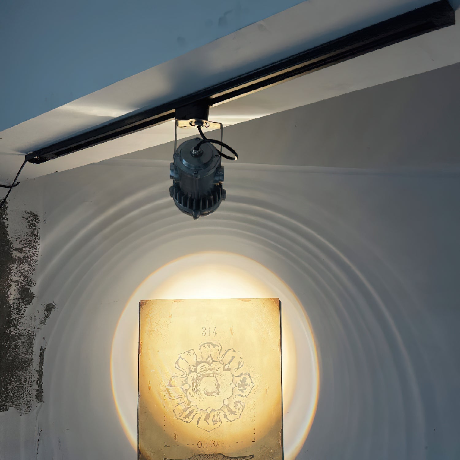 Avvelos Retro Industrial Glass Track Lights - Neutral Decor