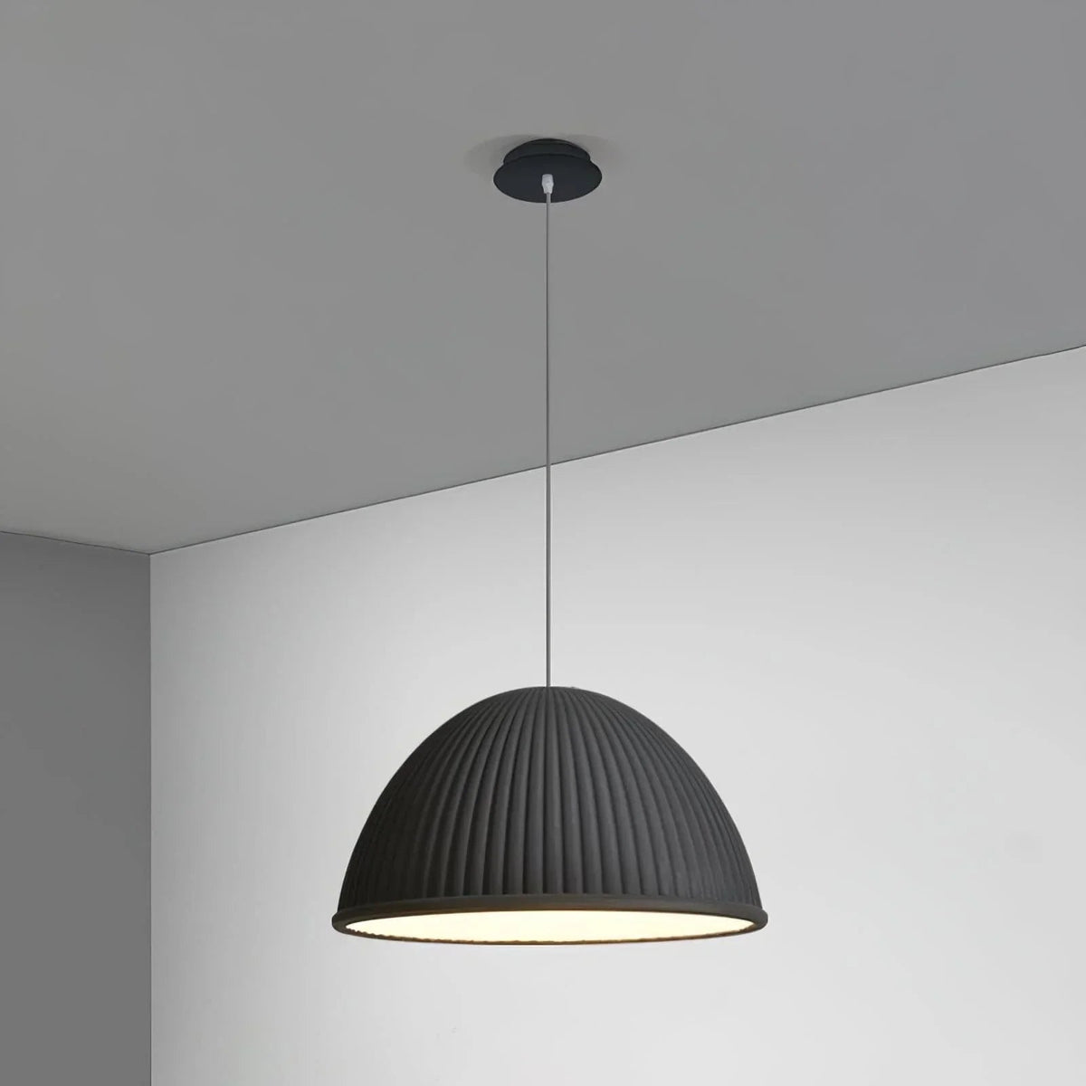 Liorisaine Pendant Light