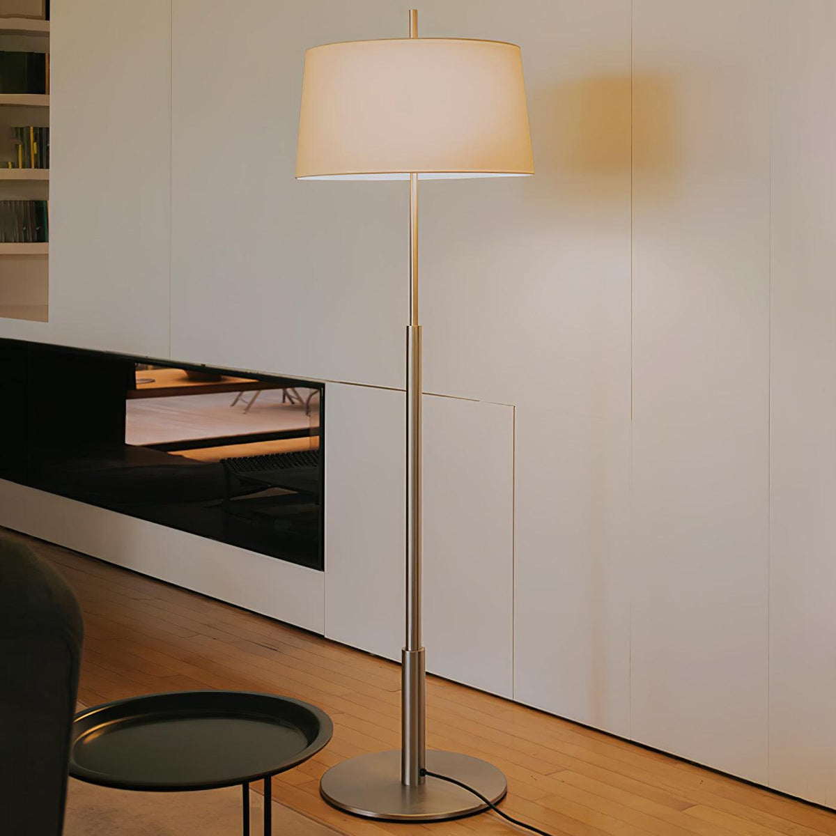Brooks Minimalist Floor Lamp
