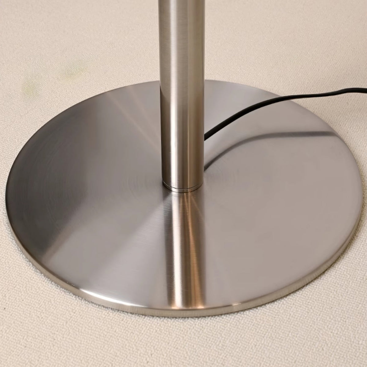 Silasn Minimalist Table Lamp