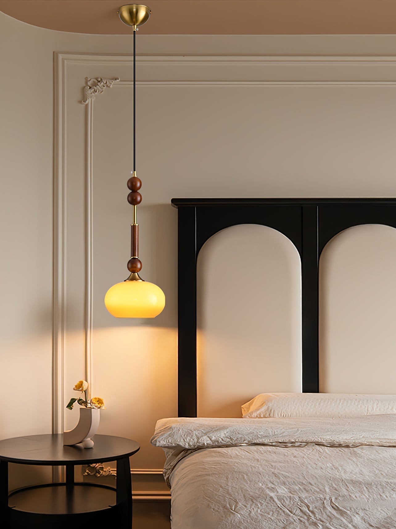 Yovelis Vintage Wood Pendant Lamp