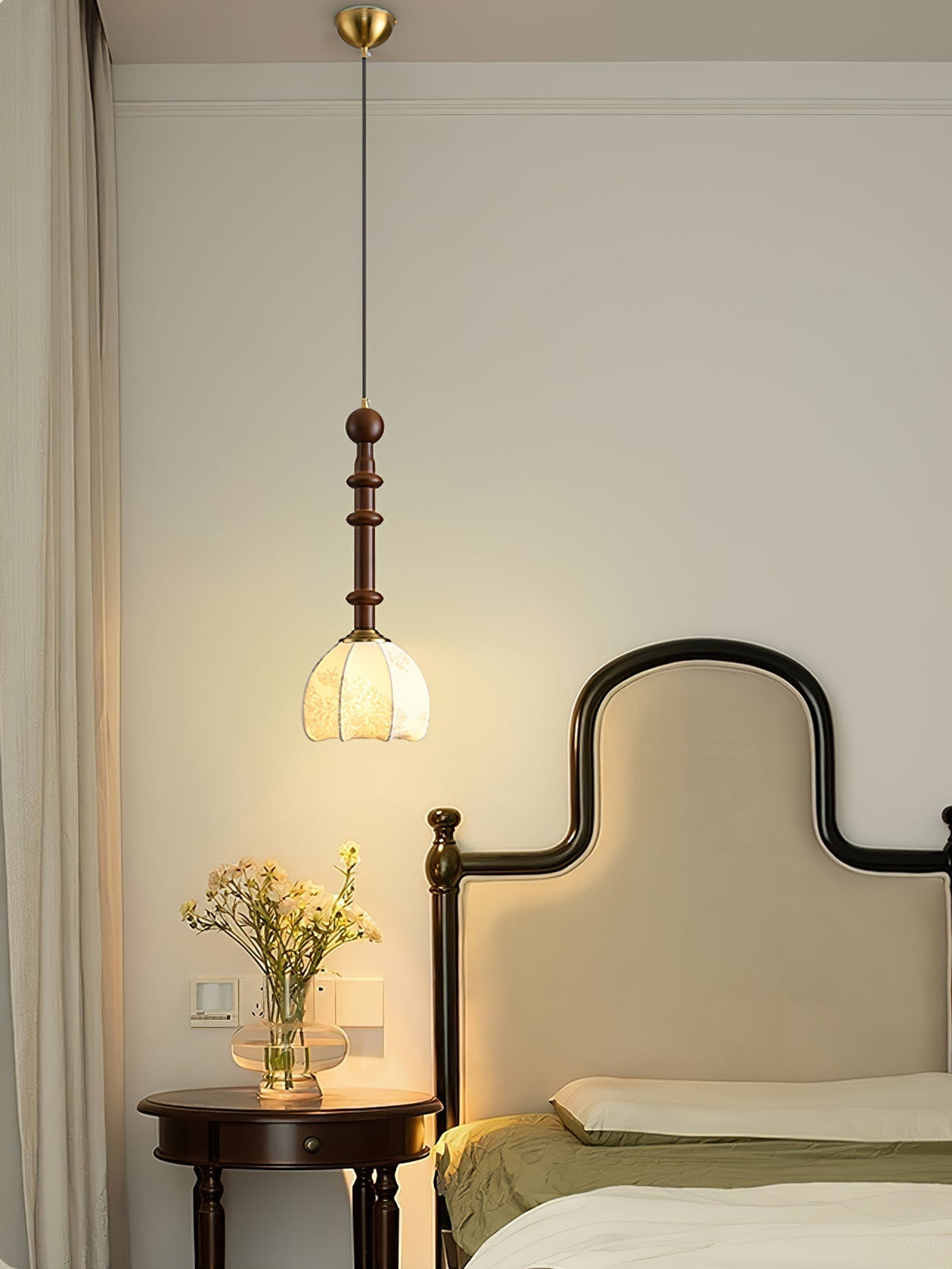 Yovelis Vintage Wood Pendant Lamp
