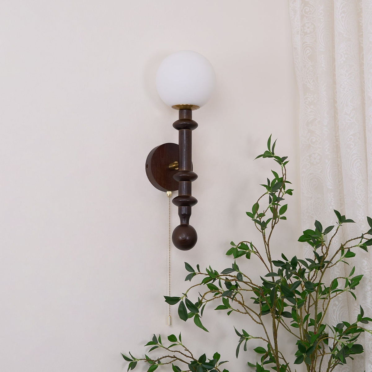 Elmiror Elegance Roman Column Glass Wood Wall Lamp