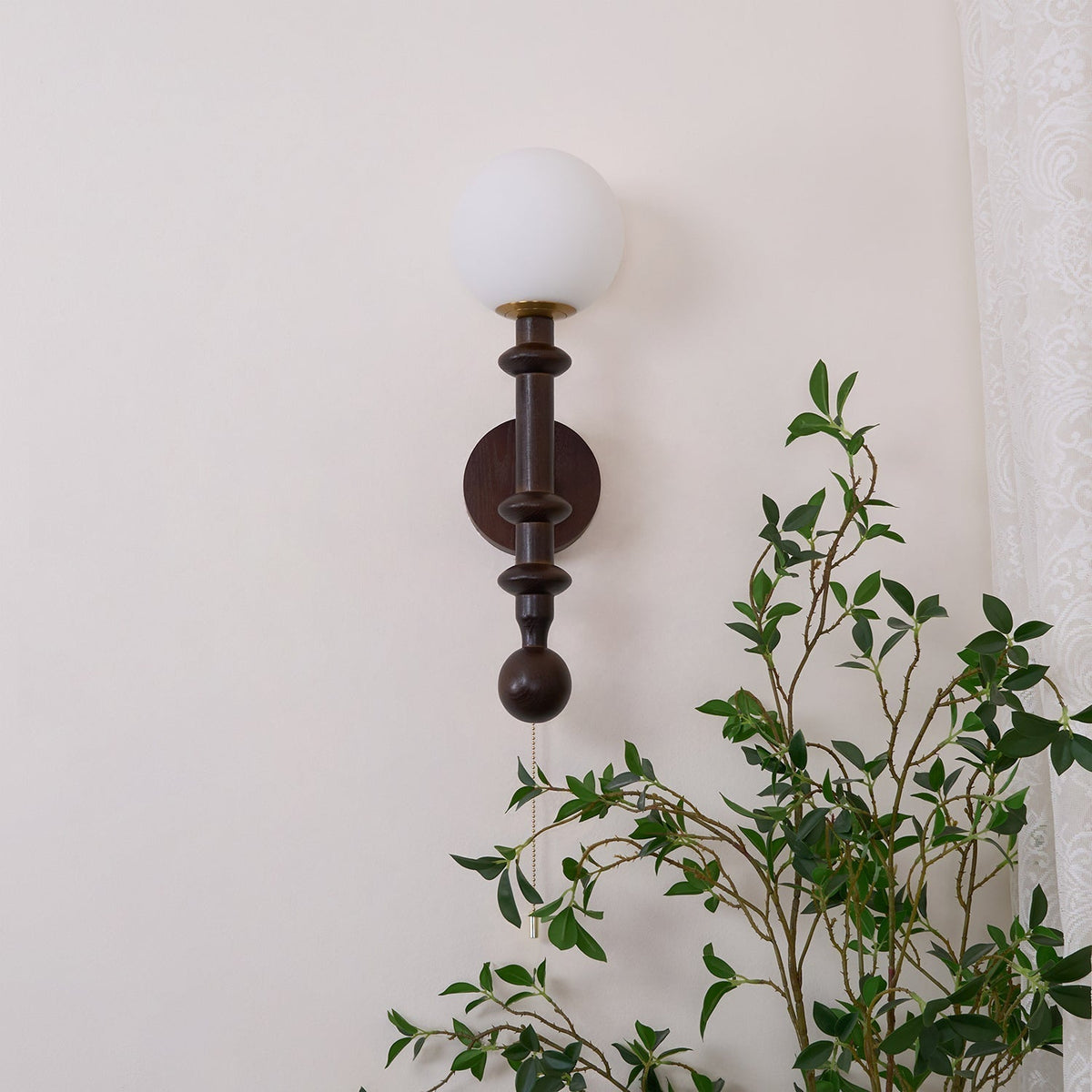 Elmiror Elegance Roman Column Glass Wood Wall Lamp