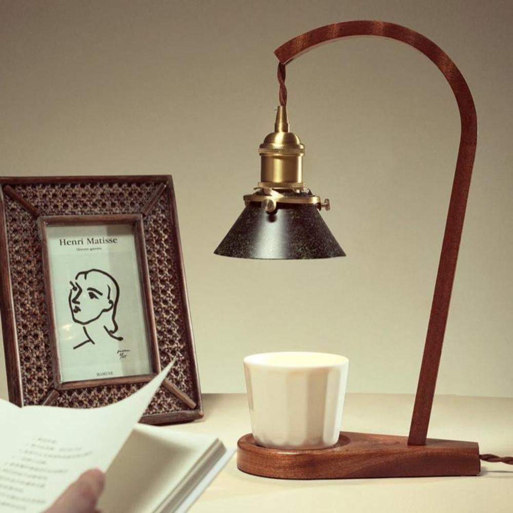 Aldorira Wood Mid-Century Modern Table Lamp