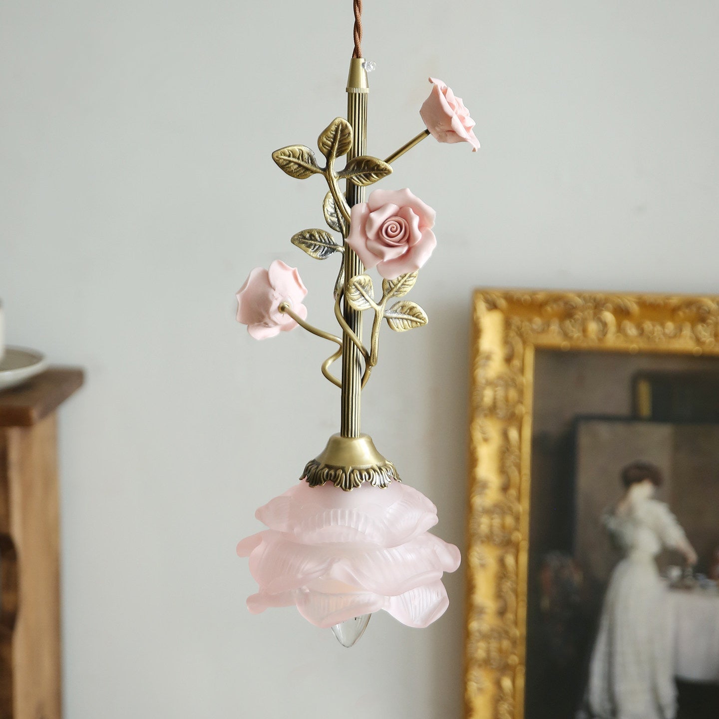 Avenoielle Floral Pendant Lamp