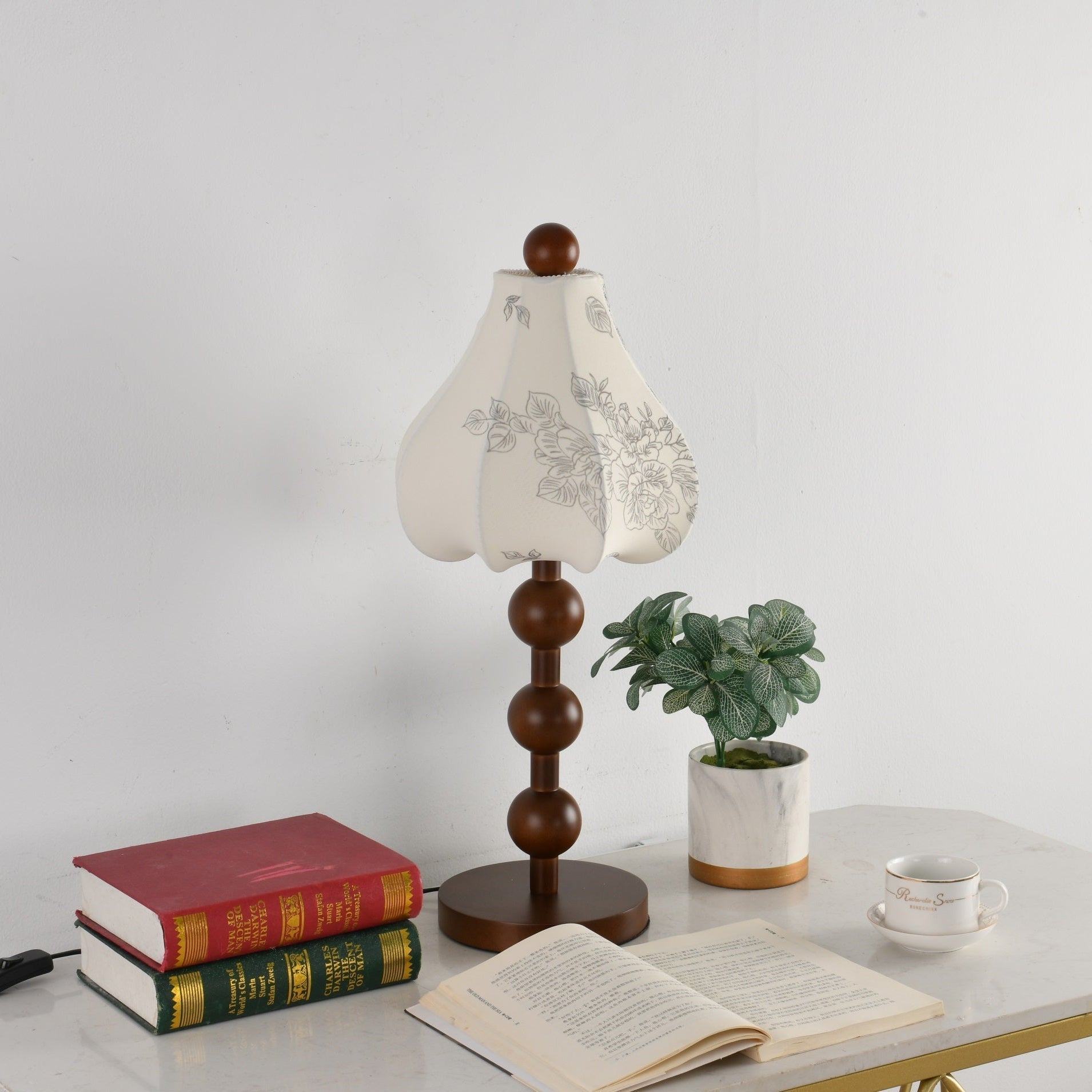 Mirerelle Vintage Fabric Table Lamp