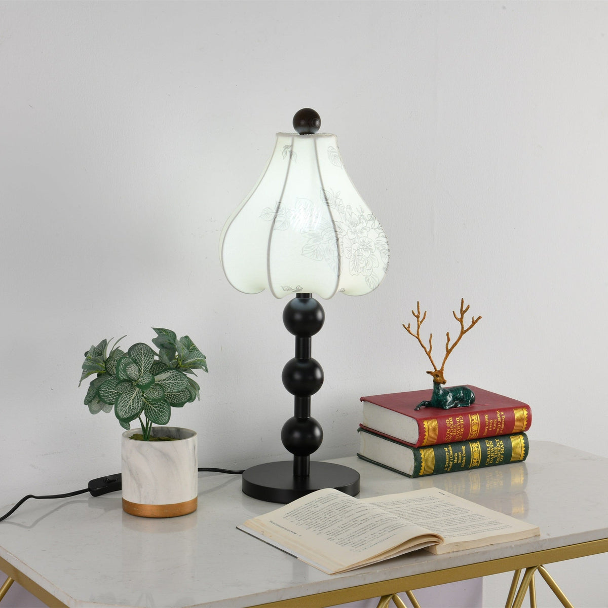 Mirerelle Vintage Fabric Table Lamp