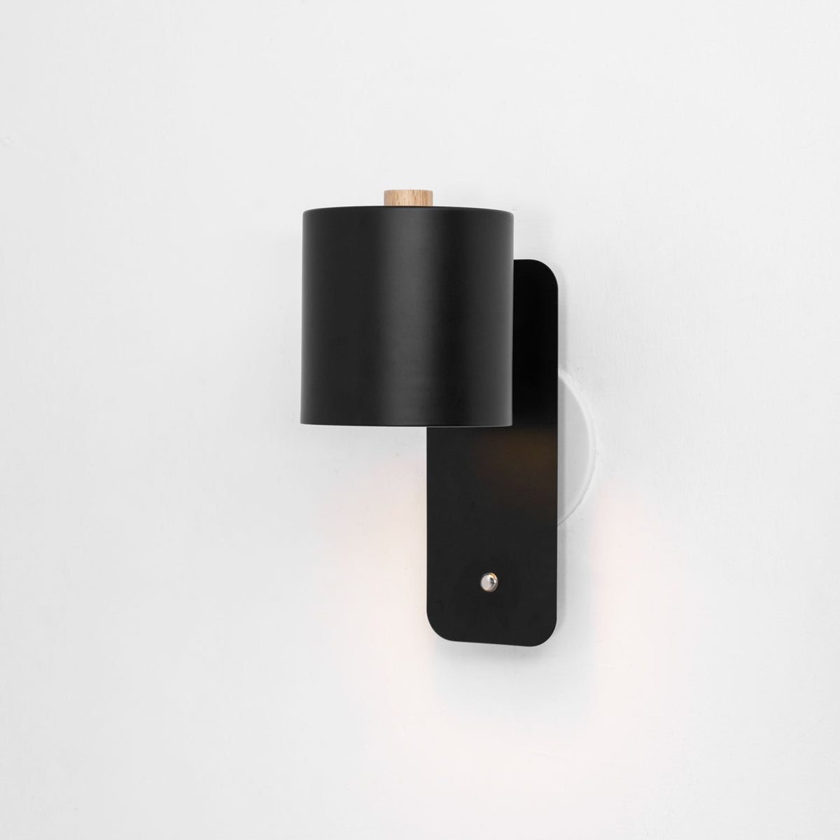 Solley Rotatable Cylinder Rechargeable Indoor Wall Light